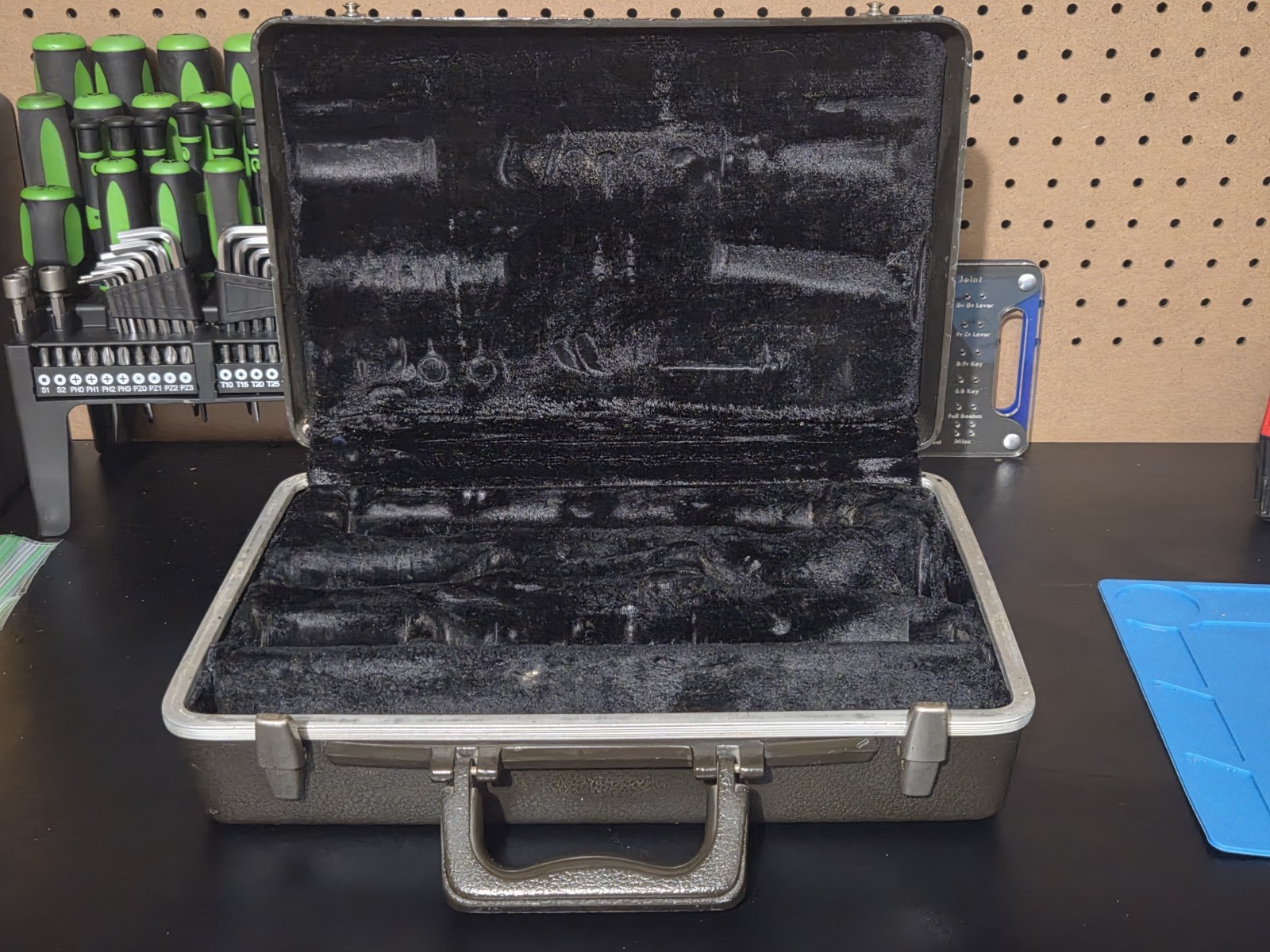 Vintage Selmer Signet Bb Hard Clarinet Case