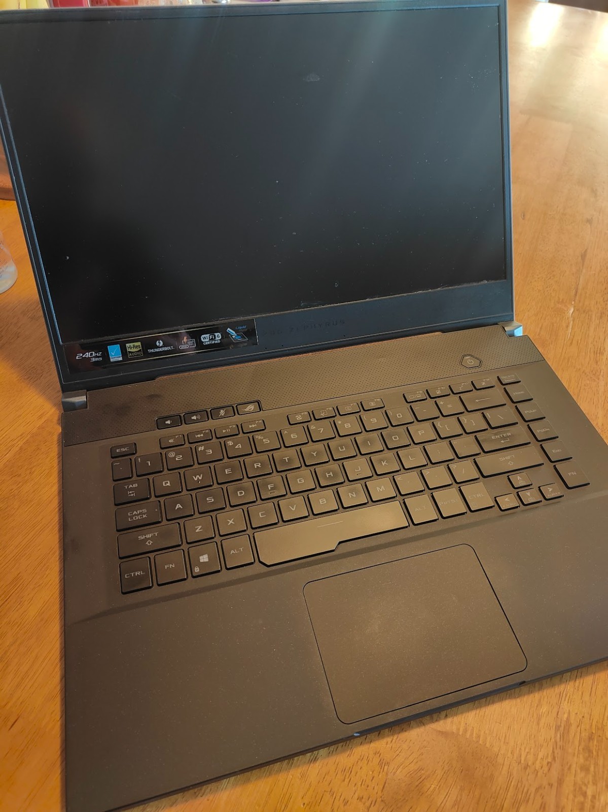 ROG Zephyrus M15 15.6" 240Hz Laptop, Intel i7-10750H, 16 GB, 1 TB SSD, Read Info