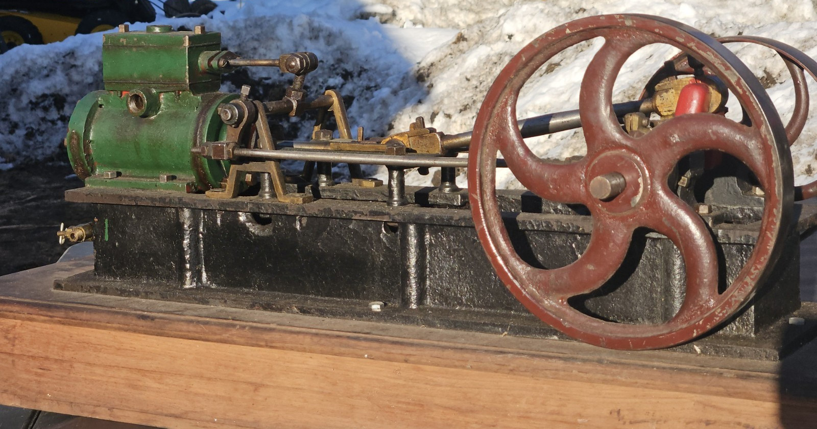 Antique tabletop vintage live steam stationary engine Hit & Miss unknown maker