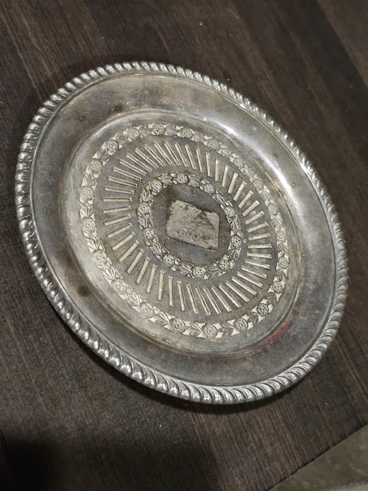 Vintage silver-plated tray and Glass, mid-20th century center from 1960s