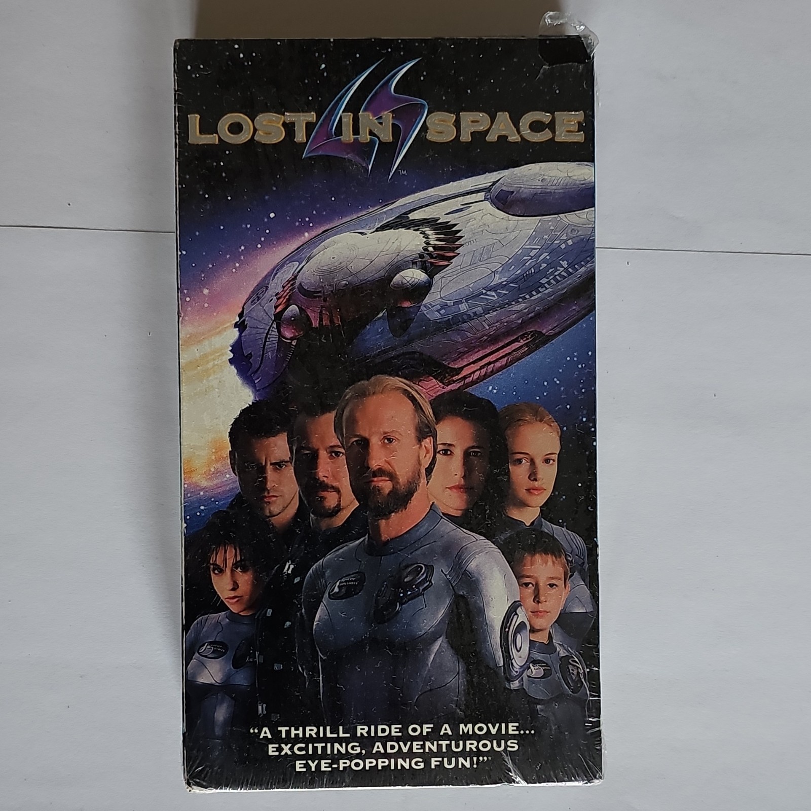 Lost in Space VHS Sealed - William Hurt, Matt LeBlanc, Heather Graham 