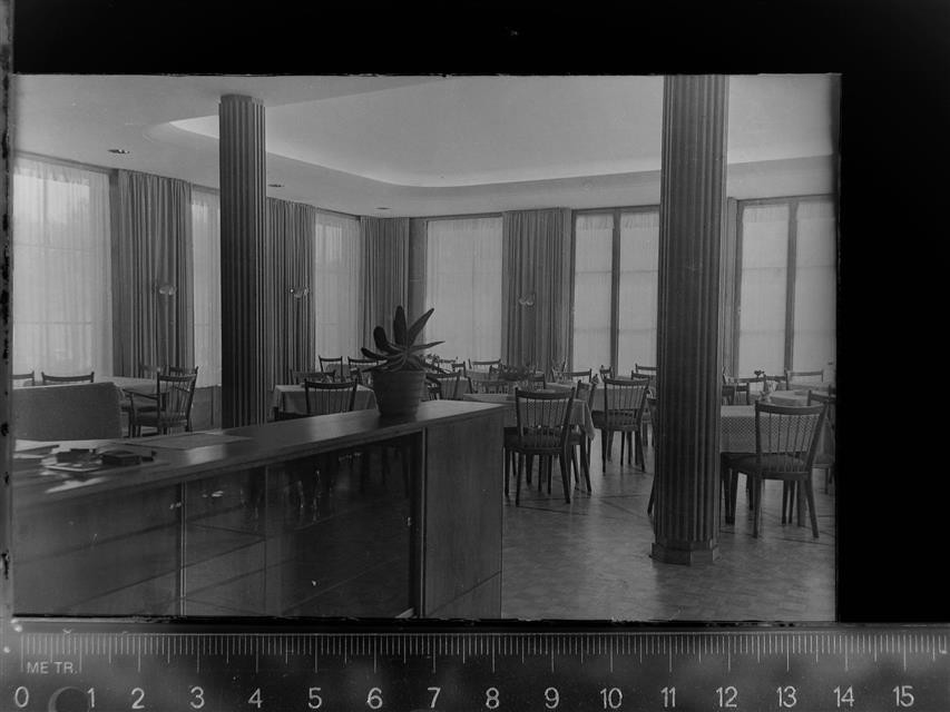 30059823 - 4937 Hoerste Lip LKR