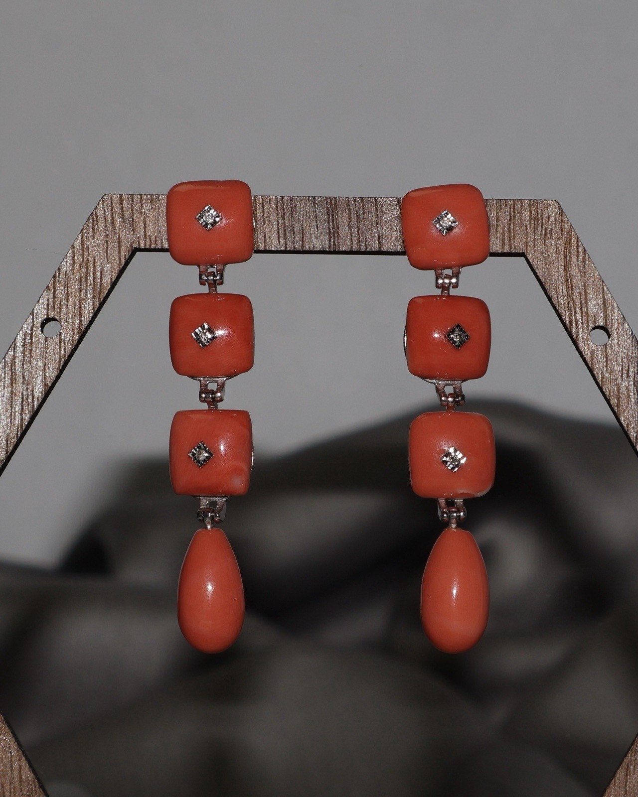 18k White Gold Coral & Diamond Drop Earrings 9.47G / 1.9in