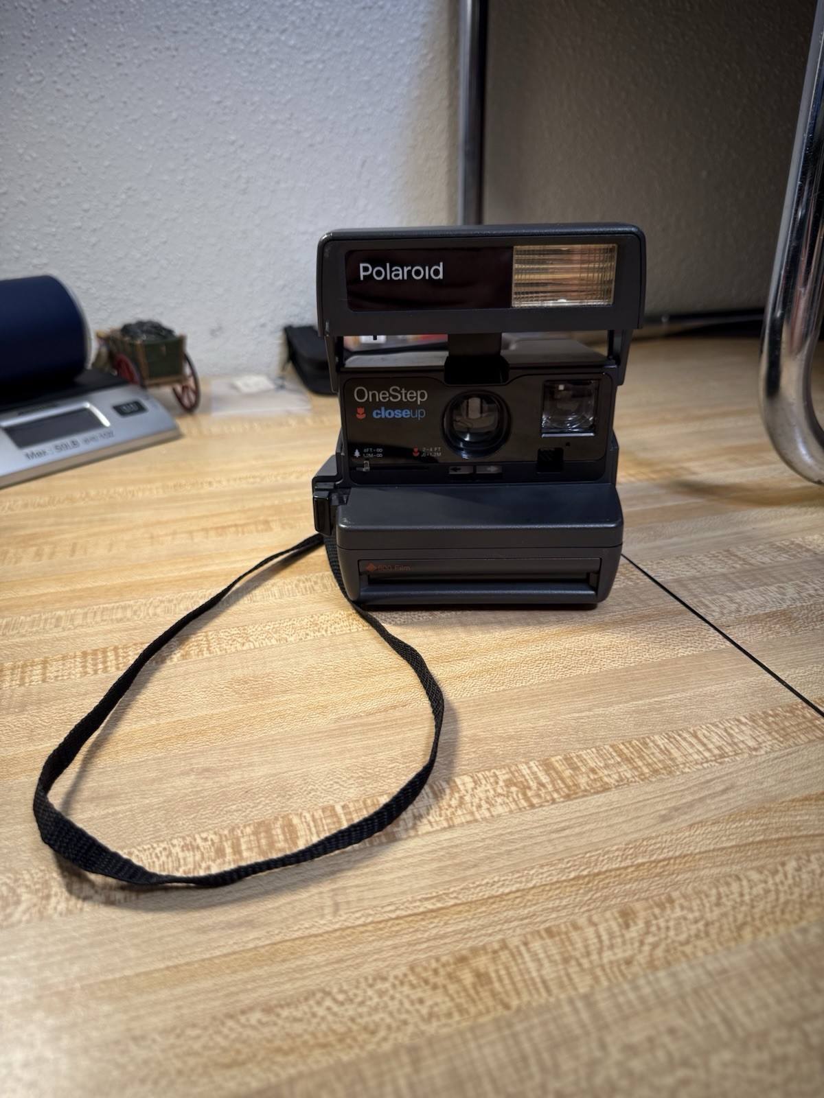 Vintage Polaroid One Step Close Up 600 Instant Film Camera With Strap Works 
