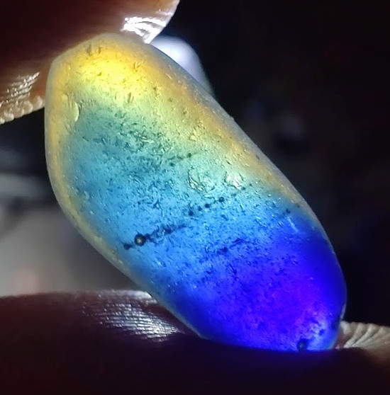 AWESOME Details on a Cobalt & Opalescent Multi - Real Davenport Beach Sea Glass