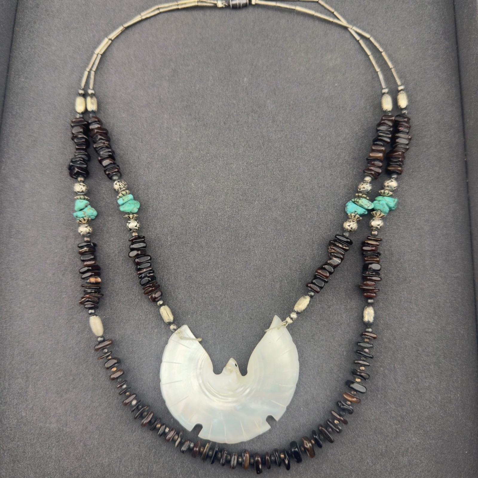 Vintage Southwestern Mother of Pearl Bird Pendant Necklace Turquoise Heishi Bead