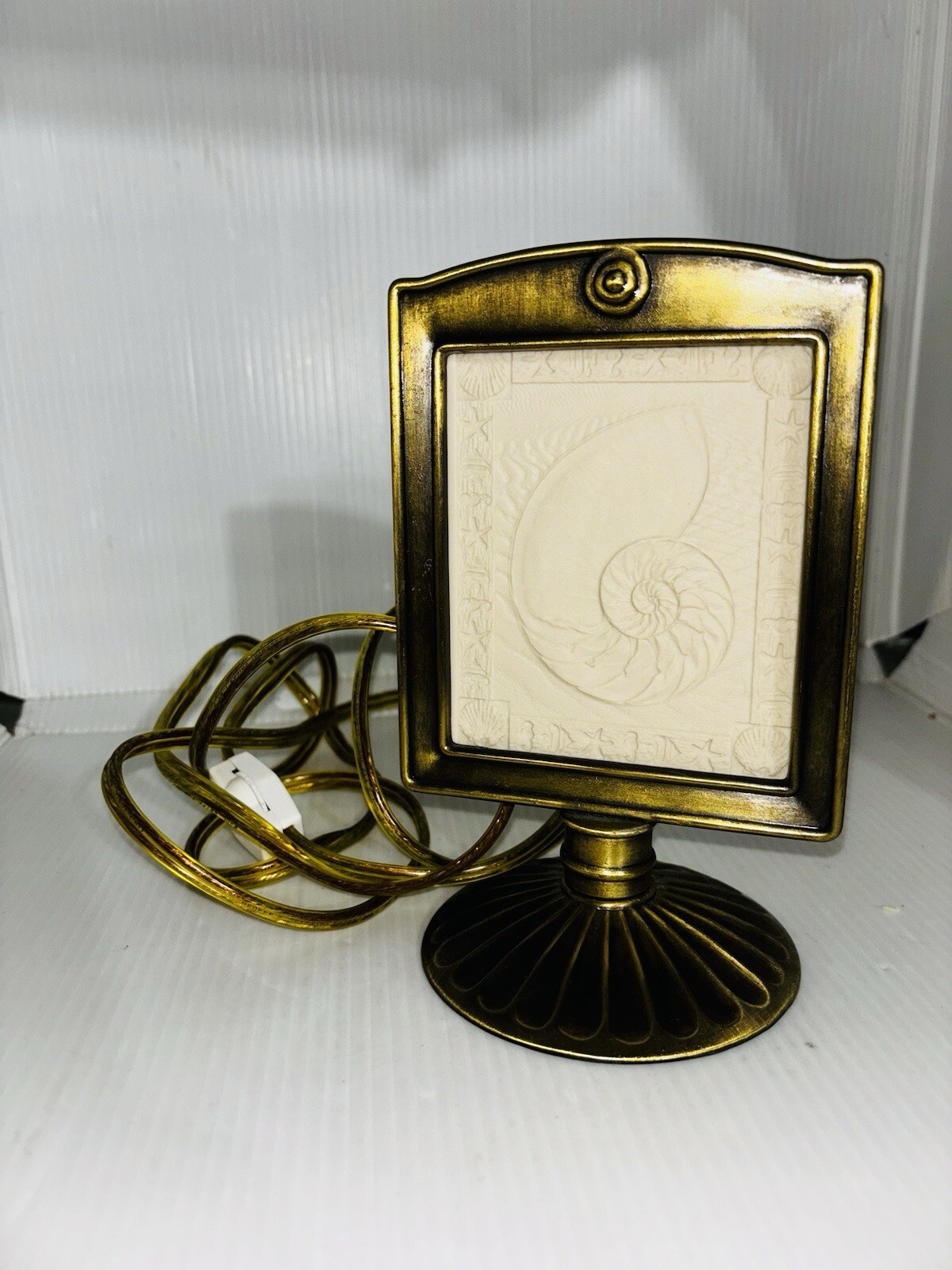 Colored Lithophane Victorian Stand Accent Lamp by The Porcelain Seashell