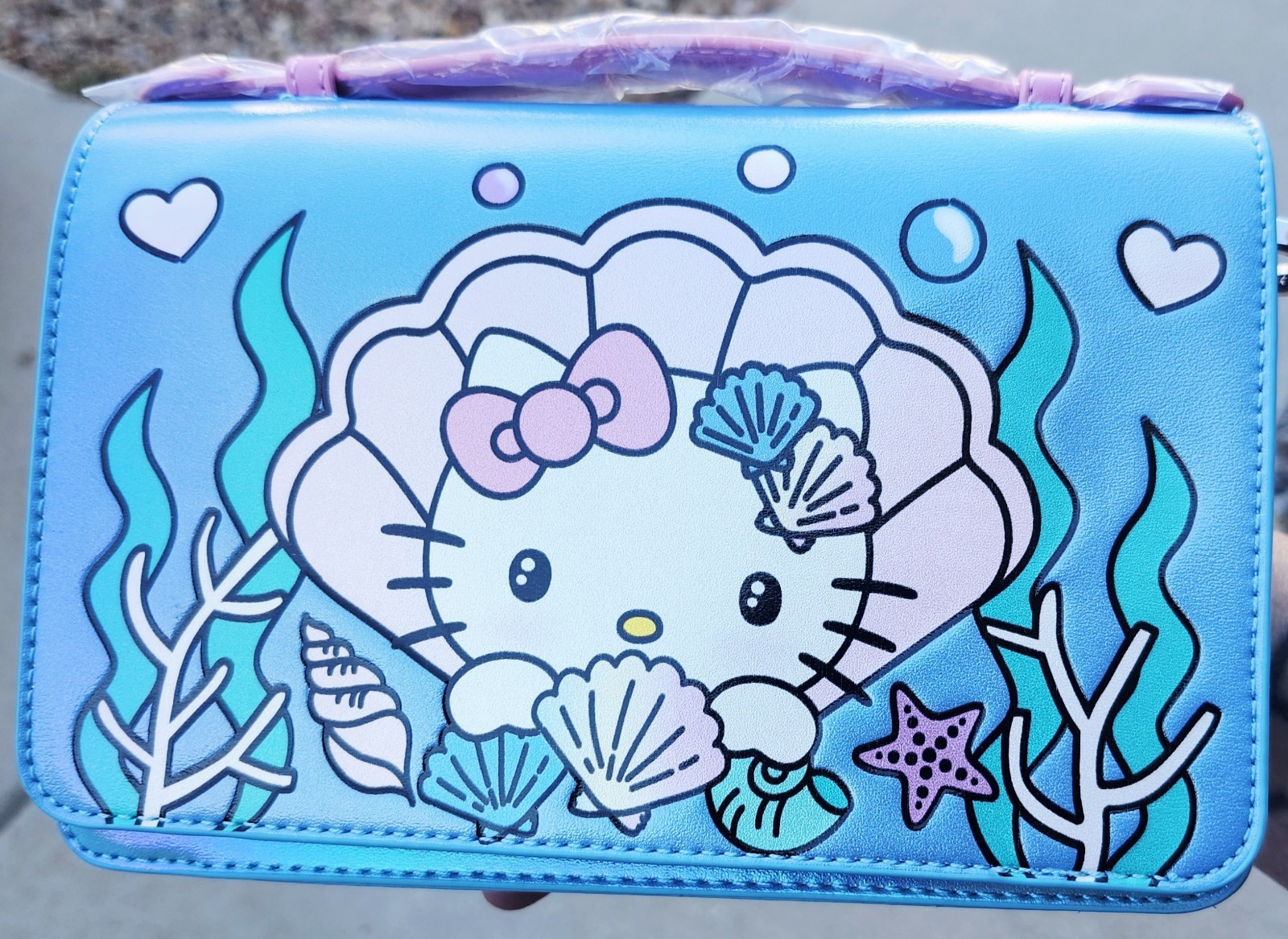 NWT, Iridescent Hello Kitty Mermaid Loungefly Crossbody Purse