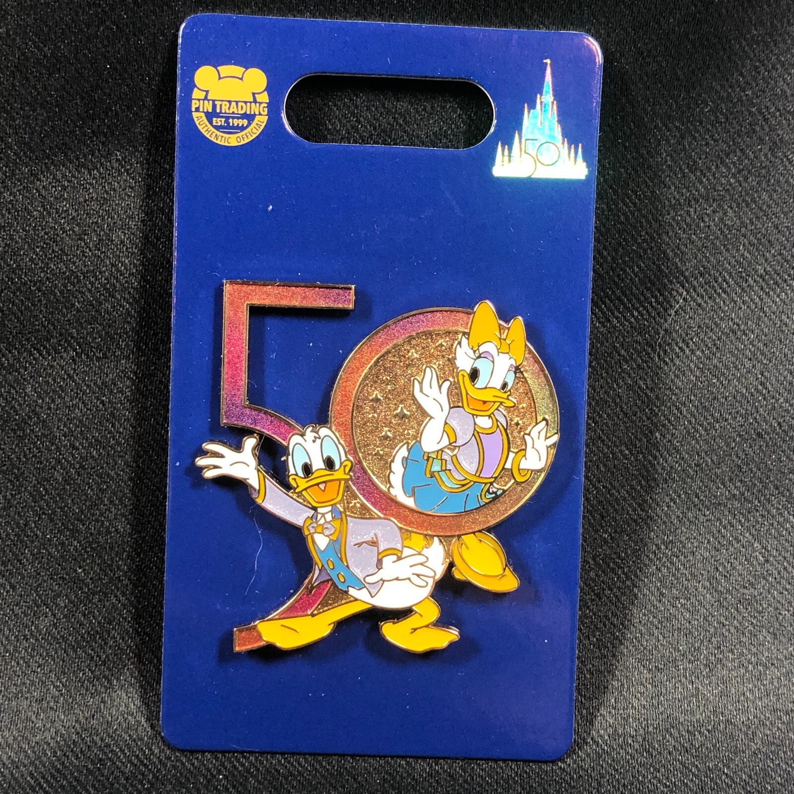 DISNEY 2021 Donald & Daisy CELEBRATING WALT DISNEY WORLD 50TH ANNIVERSARY PIN