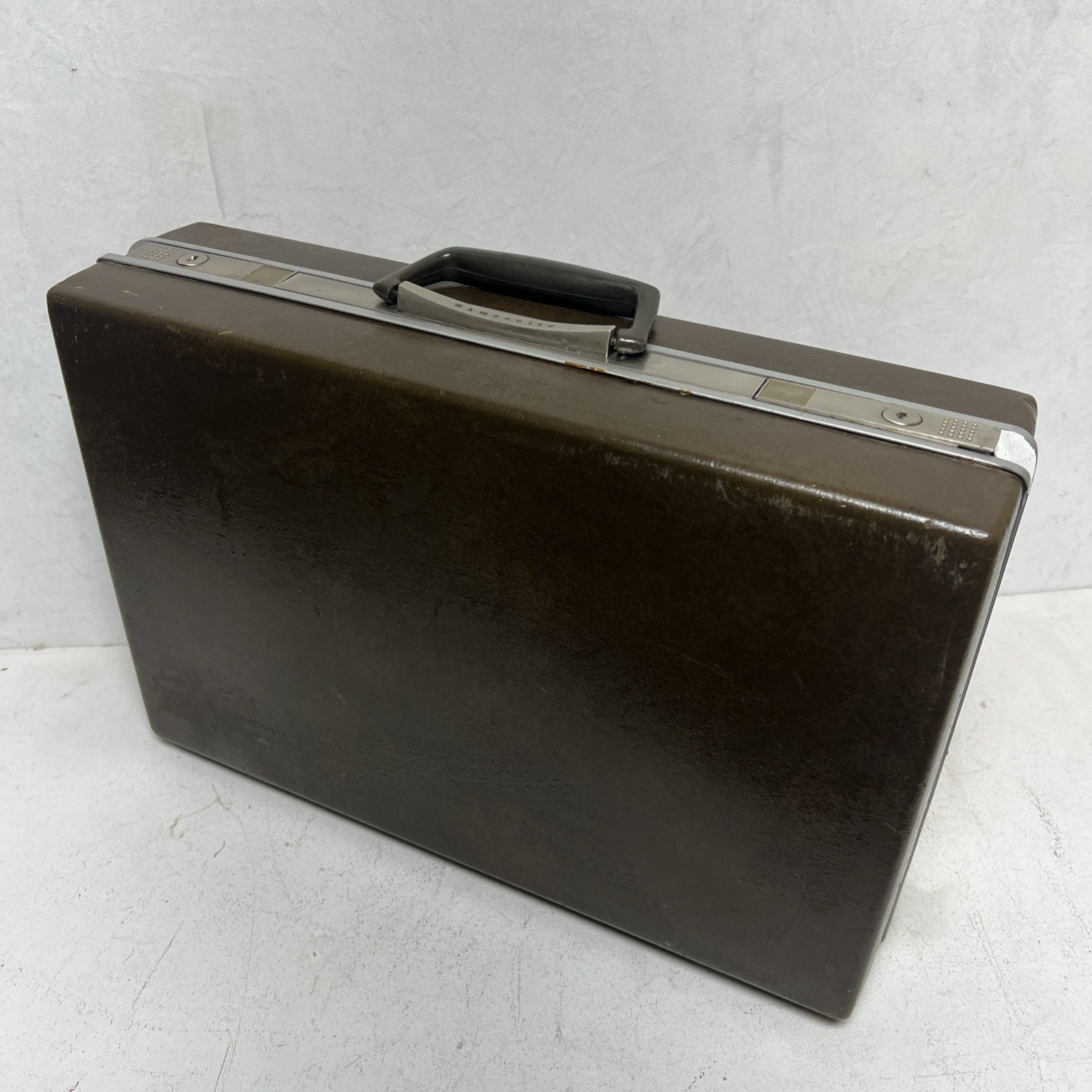 Vintage Samsonite Briefcase Hard Sided With Accordian File Organizer Brown