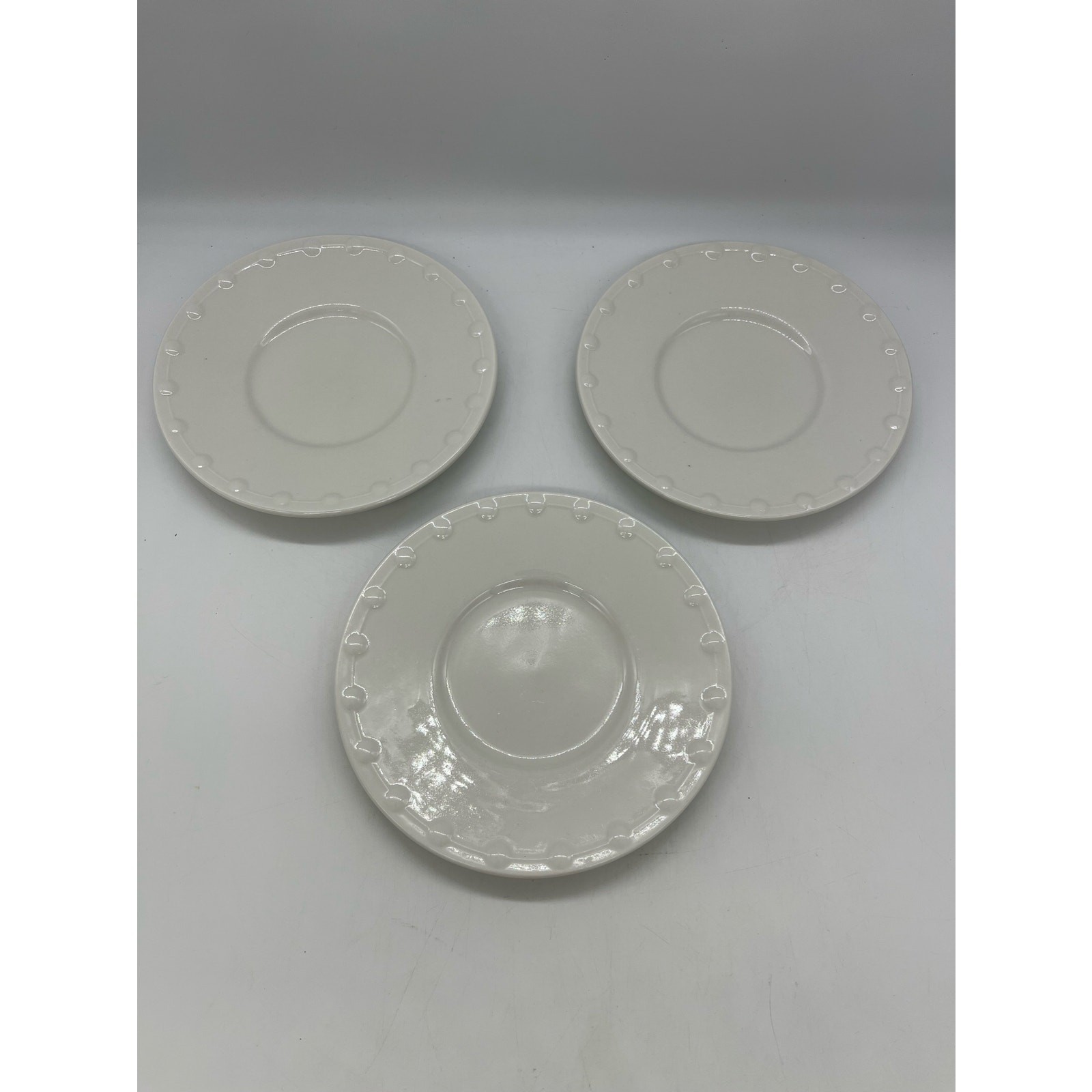 Casual Settings by Oneida Set of 3 White Saucers 6.25"