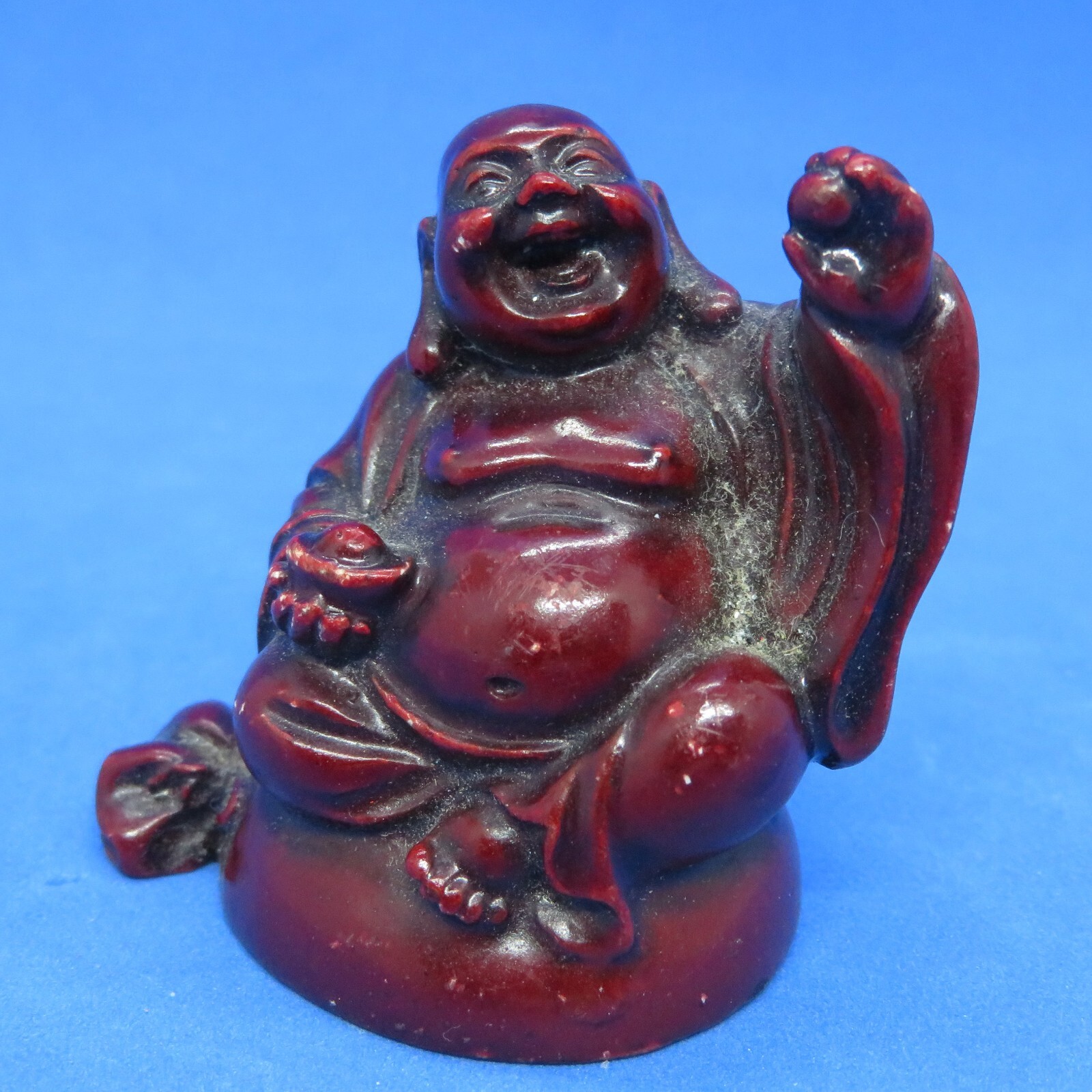 Chinese red resin vintage Art Deco oriental antique miniature Buddha figurine