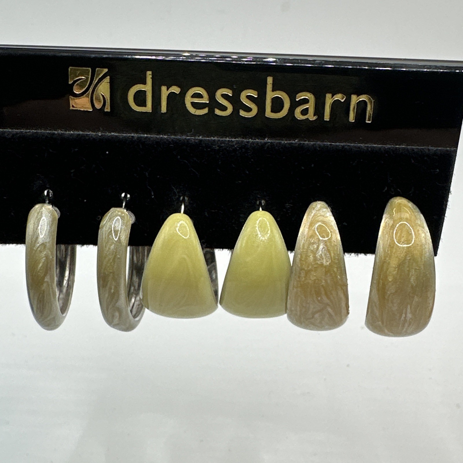 dressbarn set of 3 pierced earrings enamel on metal green vintage New SilverTone