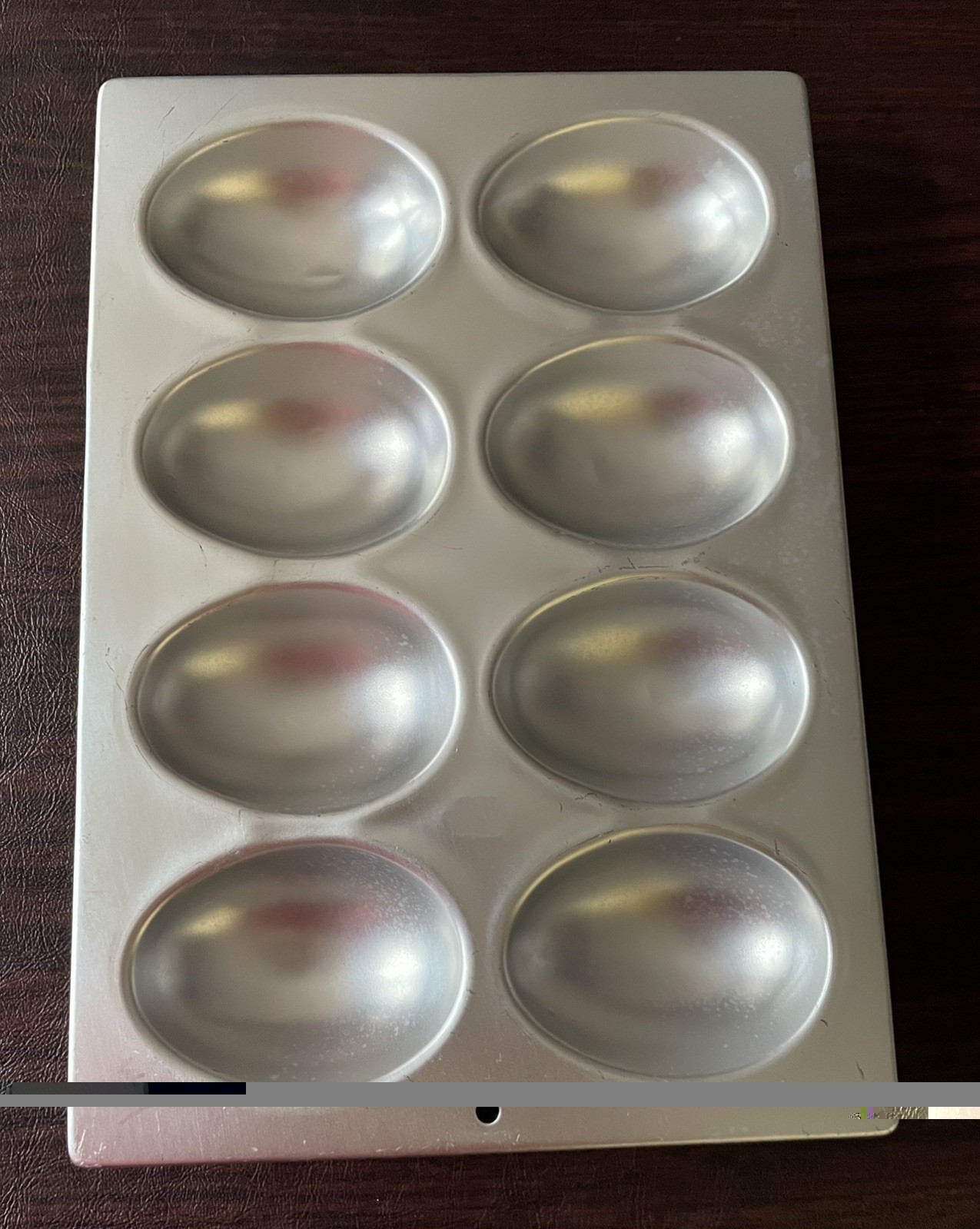 Wilton Easter Egg Shape Oval 8-Count Cake Brownie Muffin Baking Pan Gelatin Mold