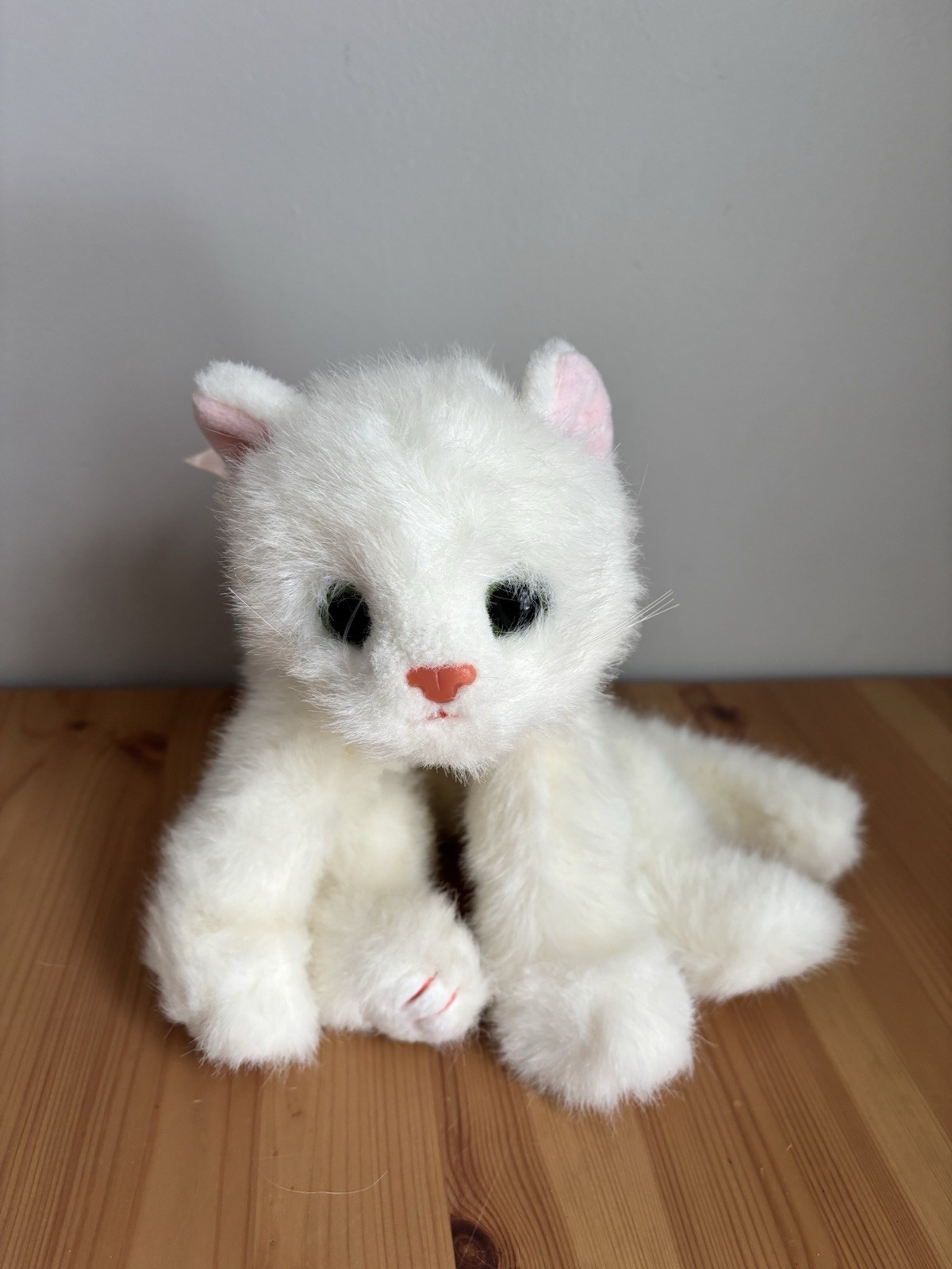Ty Classic 1996 Crystal White Kitty Cat Plush Green Eyes Pink Bow Buddy
