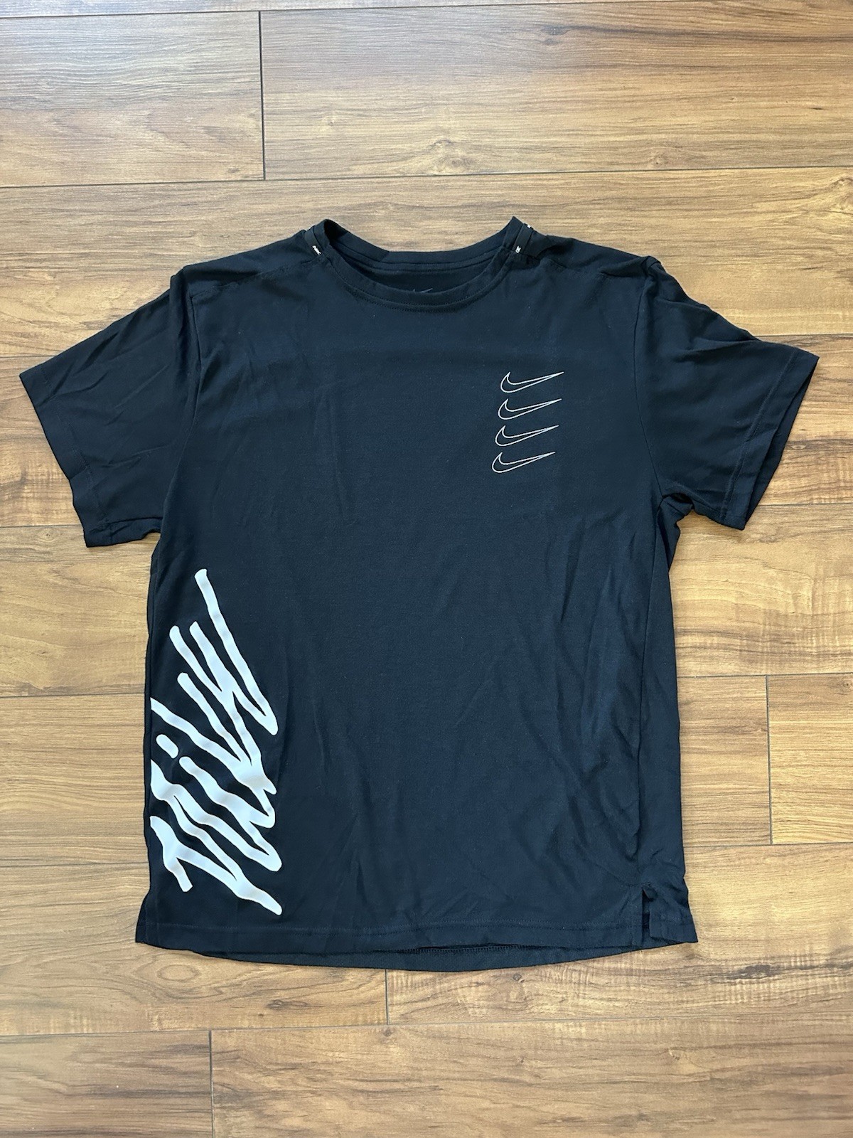 Nike Dri-FIT Men's Black Breathable Lightweight Crew Neck T-Shirt Size M