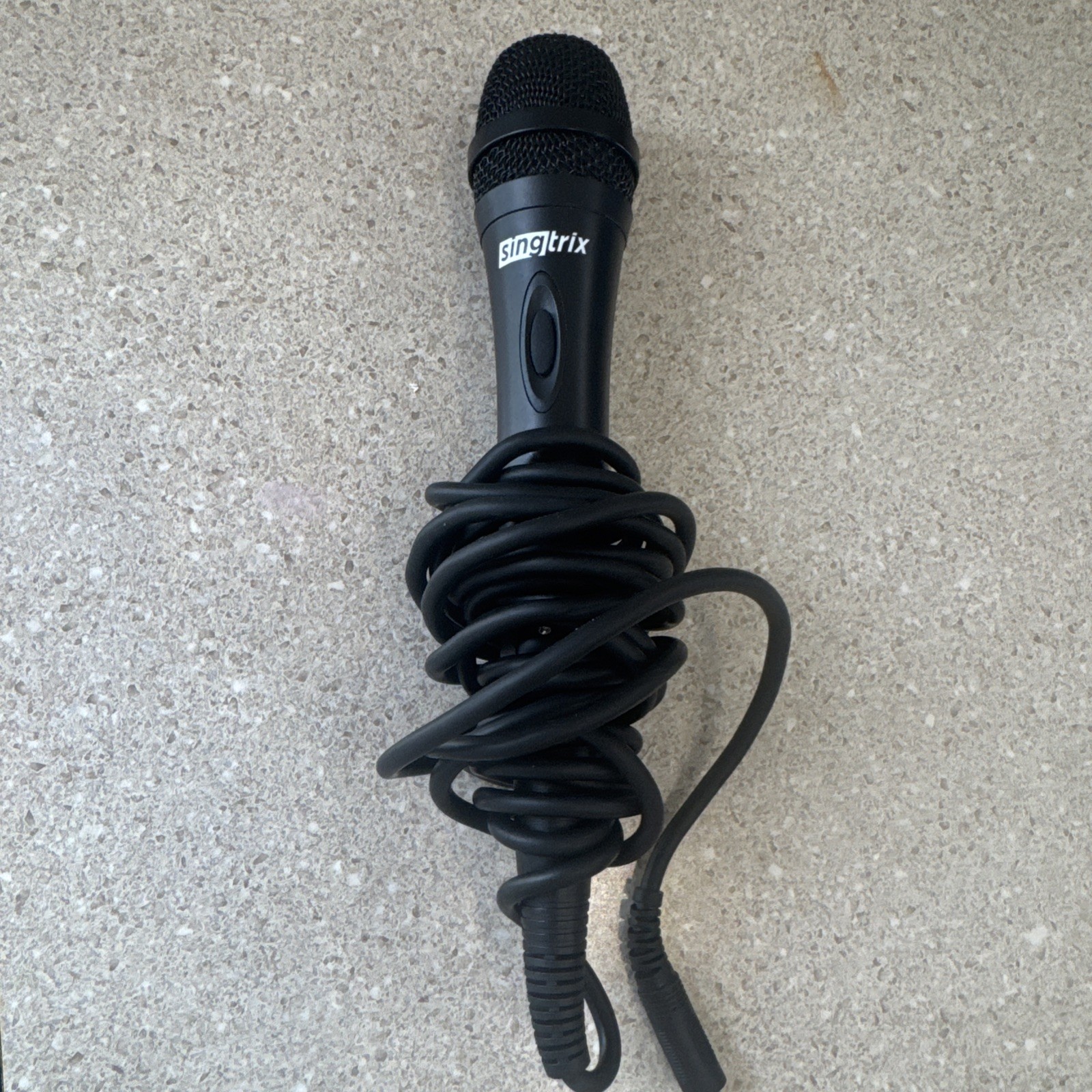 Singtrix Professional Karaoke Machine Microphone with Hit Button to Activate  