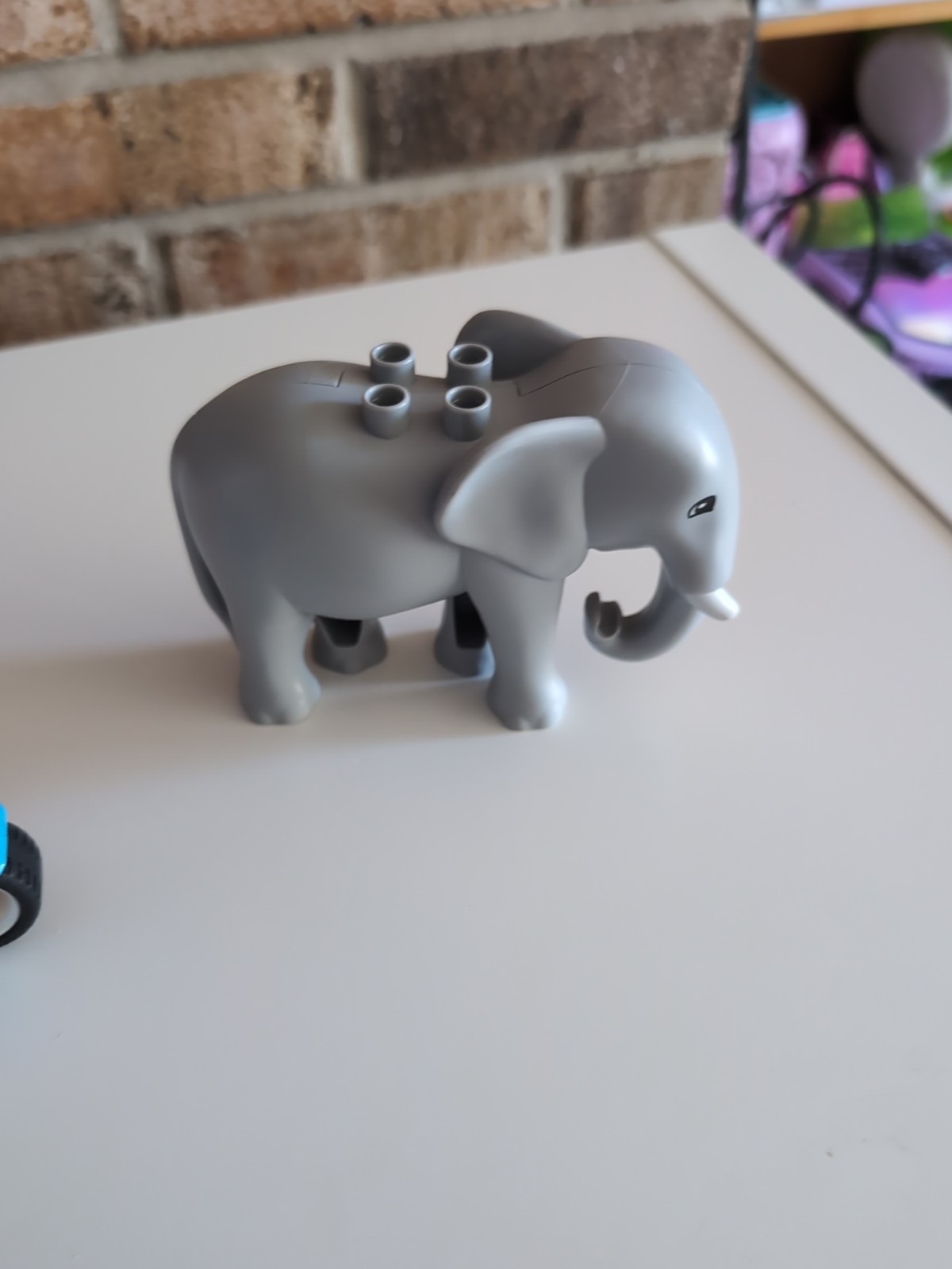 LEGO Toys Lion Elephant Police Motorcycle City Town Minifigures