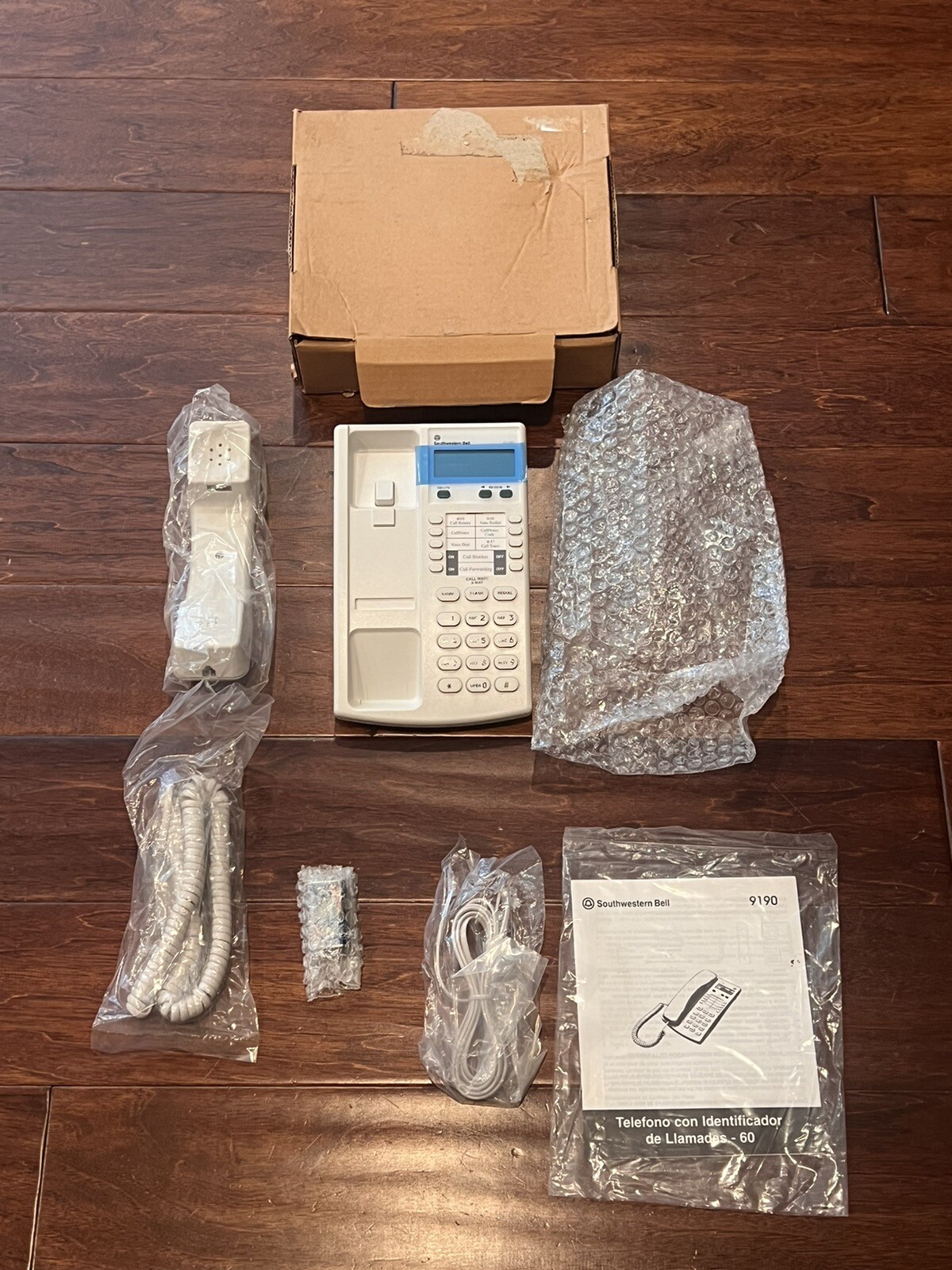 Southwestern Bell 9190 60 Name Caller ID Telephone Phone Cord Wired Handset NEW