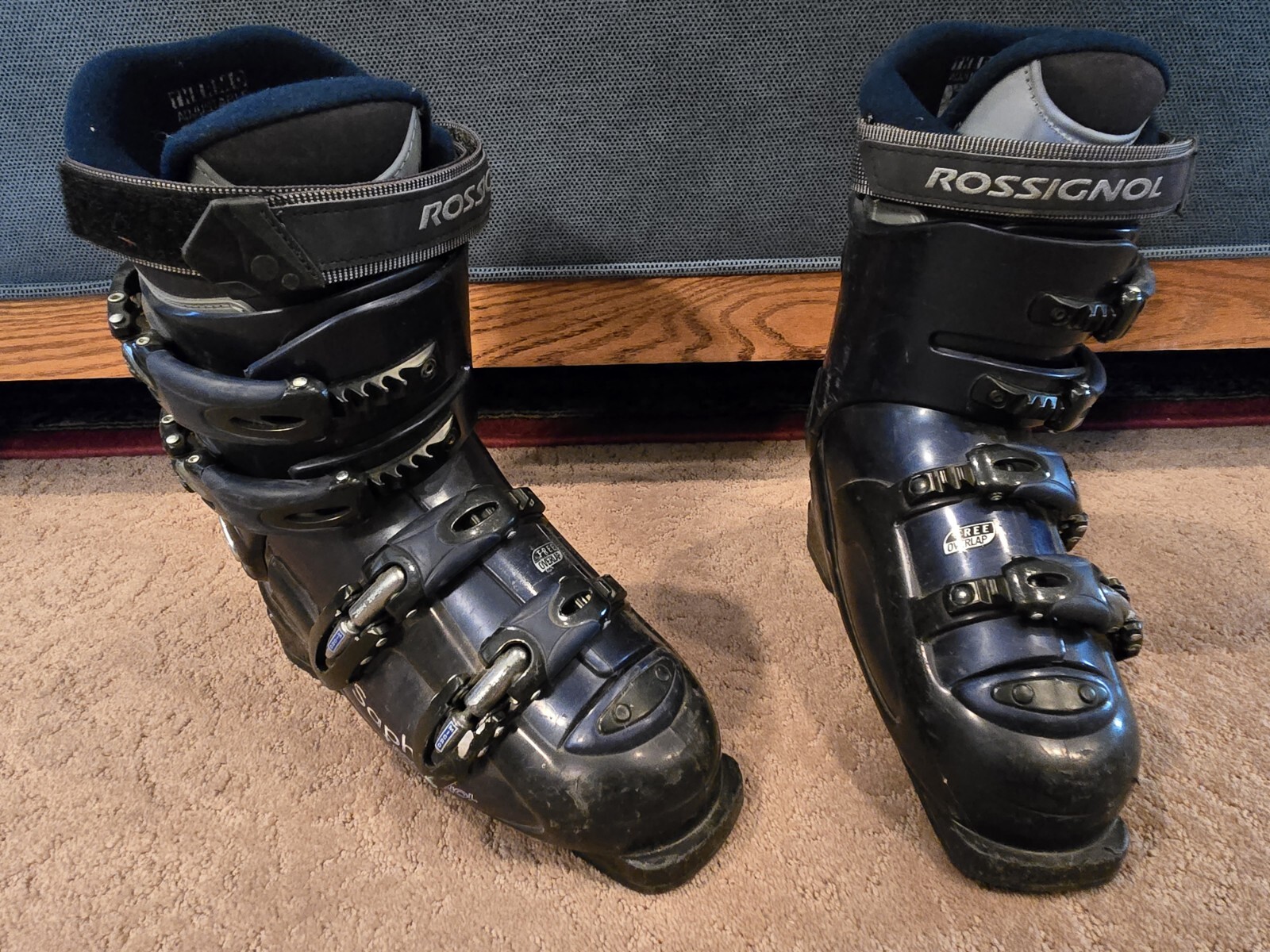 Rossignol Saphir GTX Ski Boots, Mondooint 25.5, Thermo Adjustable Fit Liner