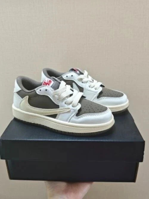 Travis Sc0tt x Jordan 1 Retro Low OG TD 'Reverse Mocha' Size US 8C-3Y - Kids