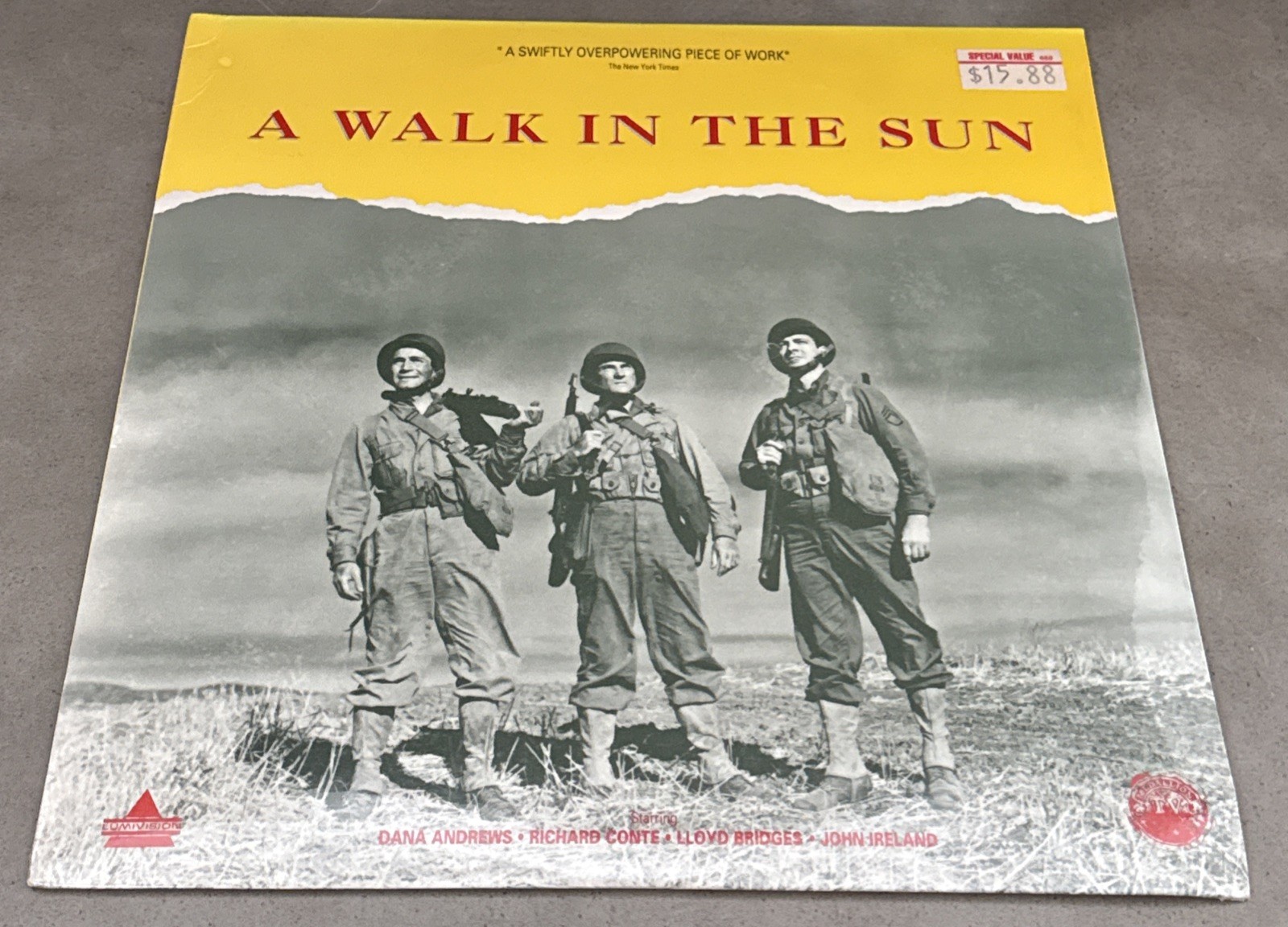 A Walk In The Sun Laserdisc - Lloyd Bridges NEW & SEALED - WWII Classic