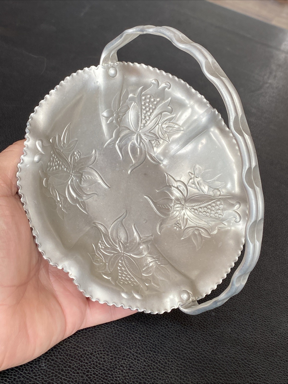 Vtg CORN FLORAL FLOWER Hand Forged Hammered Aluminum Handled Basket Candy Dish