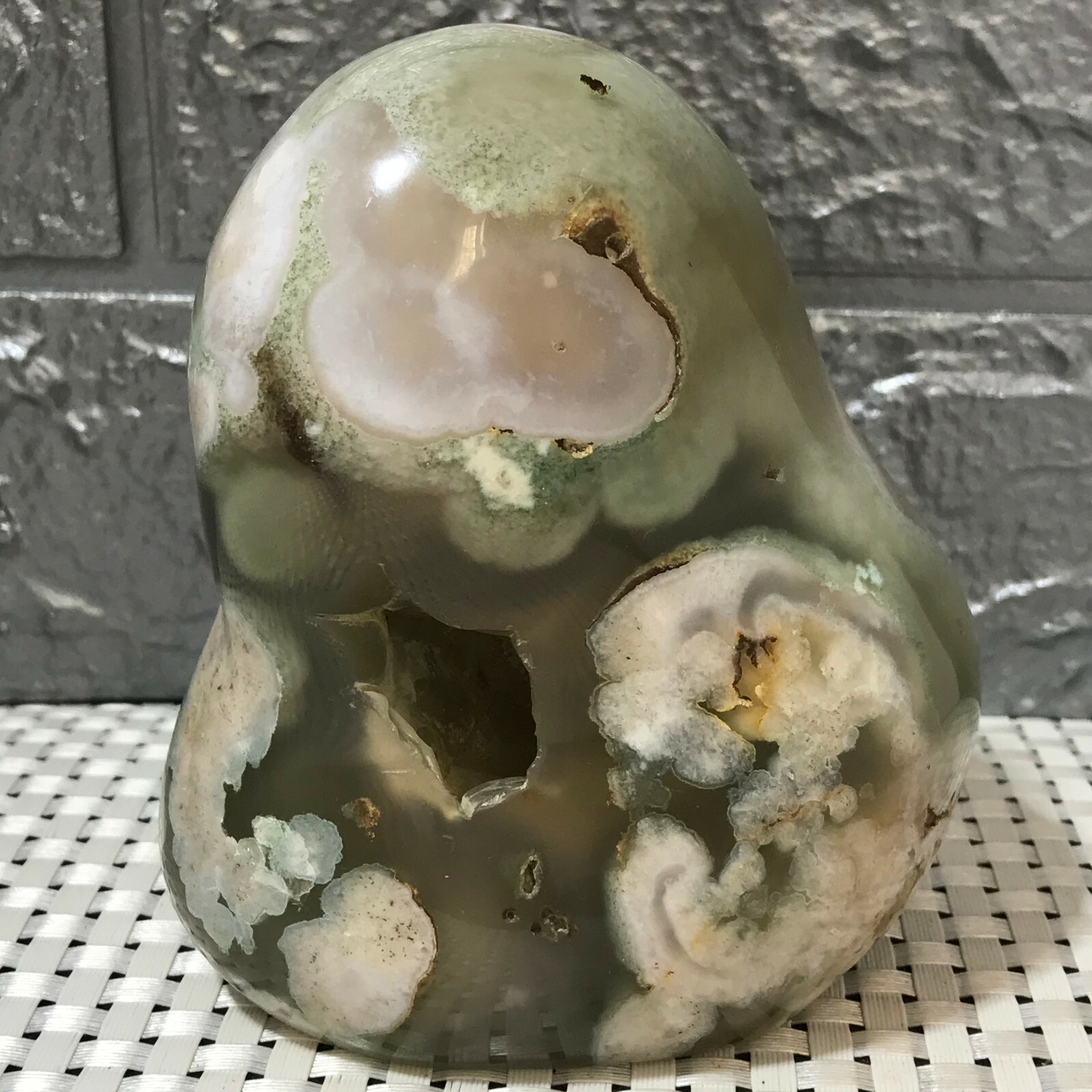 1098g Natural Polished cherry blossom agate Crystal  Madagascar A01M08