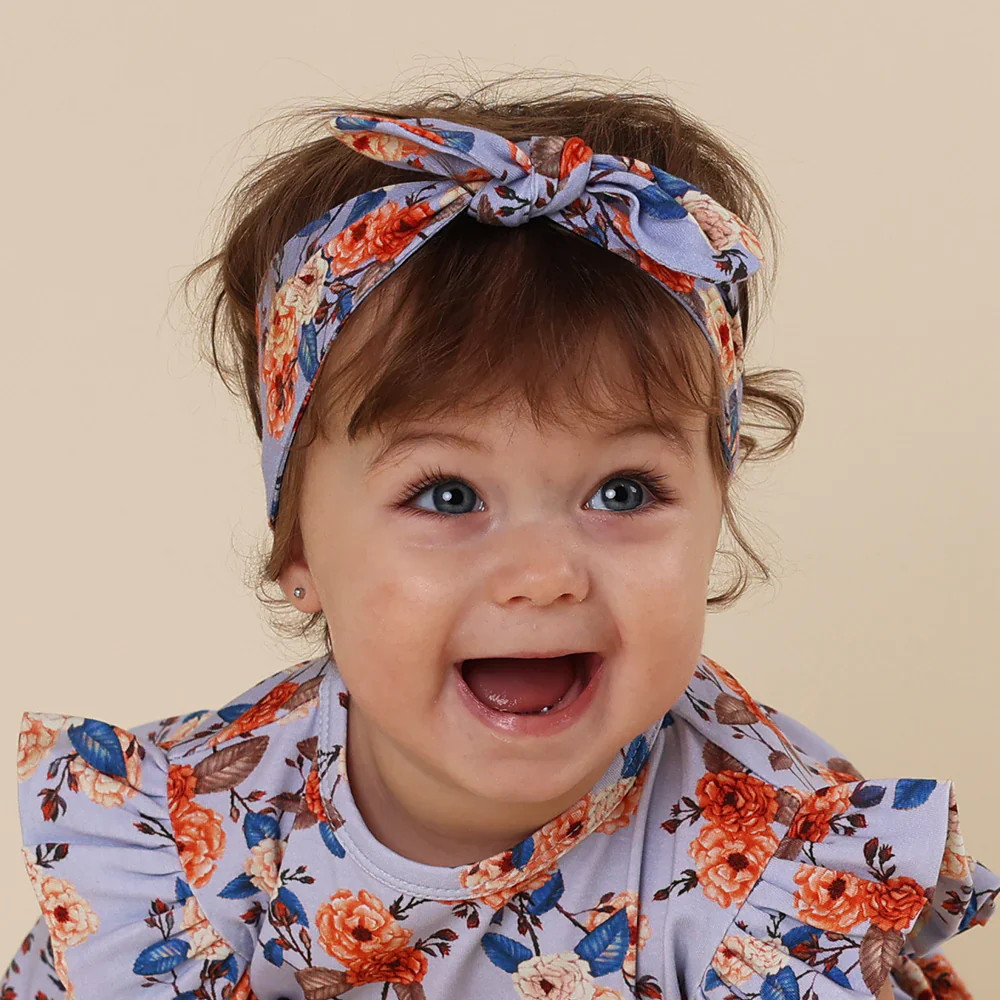 Organic Topknot-Vintage Blossom