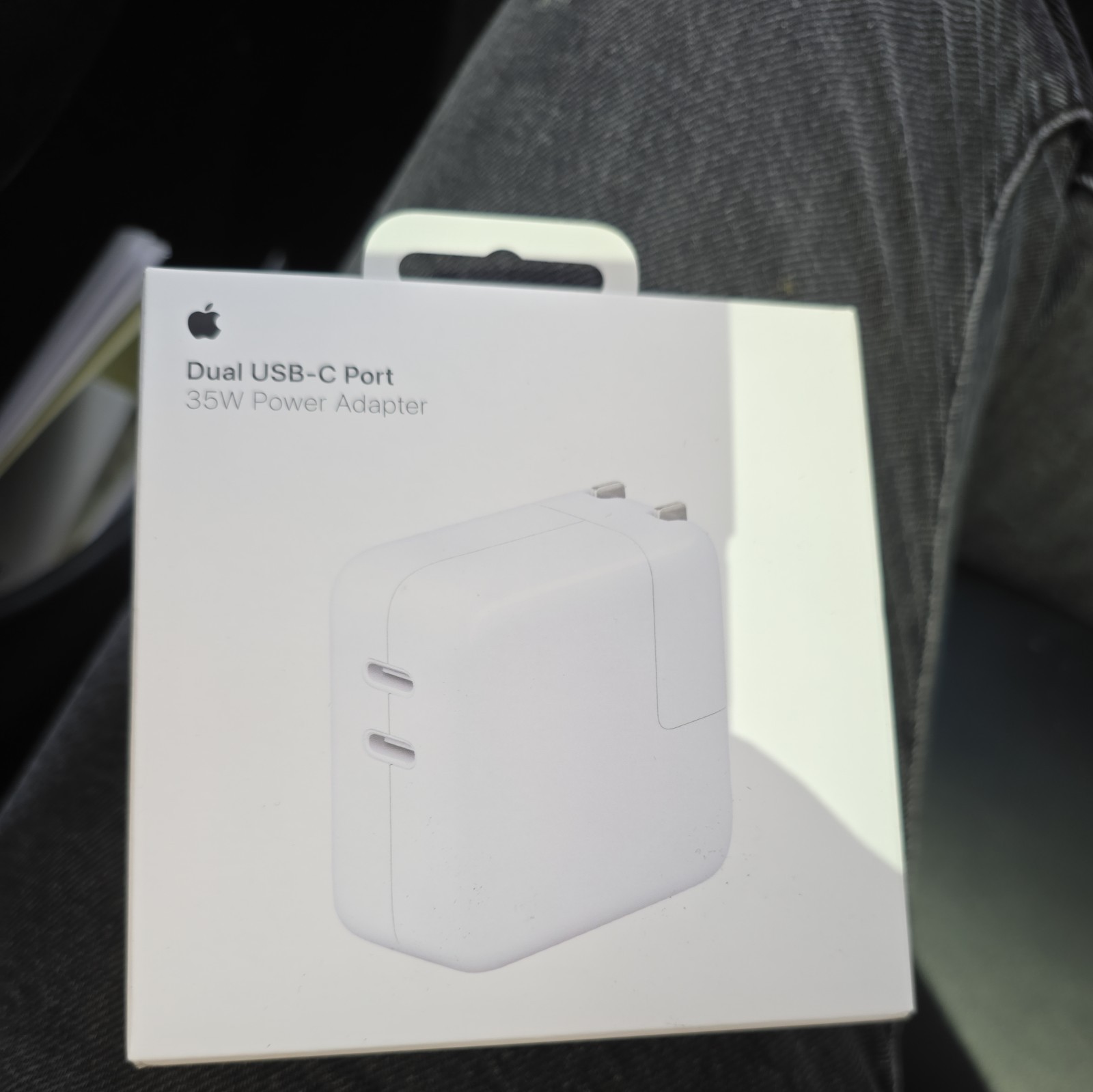 Apple 35W Dual USB-C Port Power Adapter MW2K3AM (A2676)
