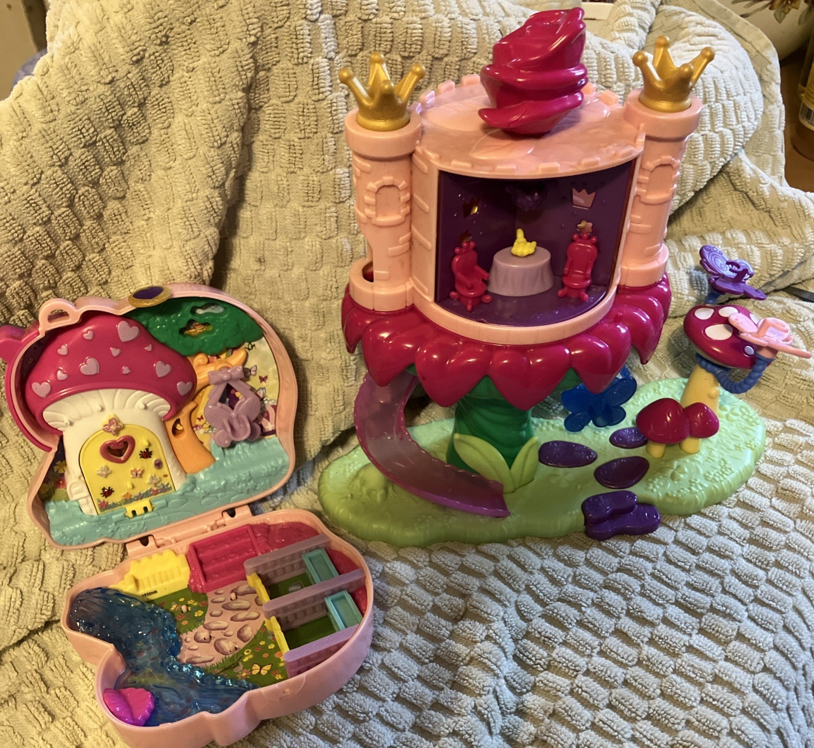 Polly Pockets Play Sets 2 No Accessories Good Condition