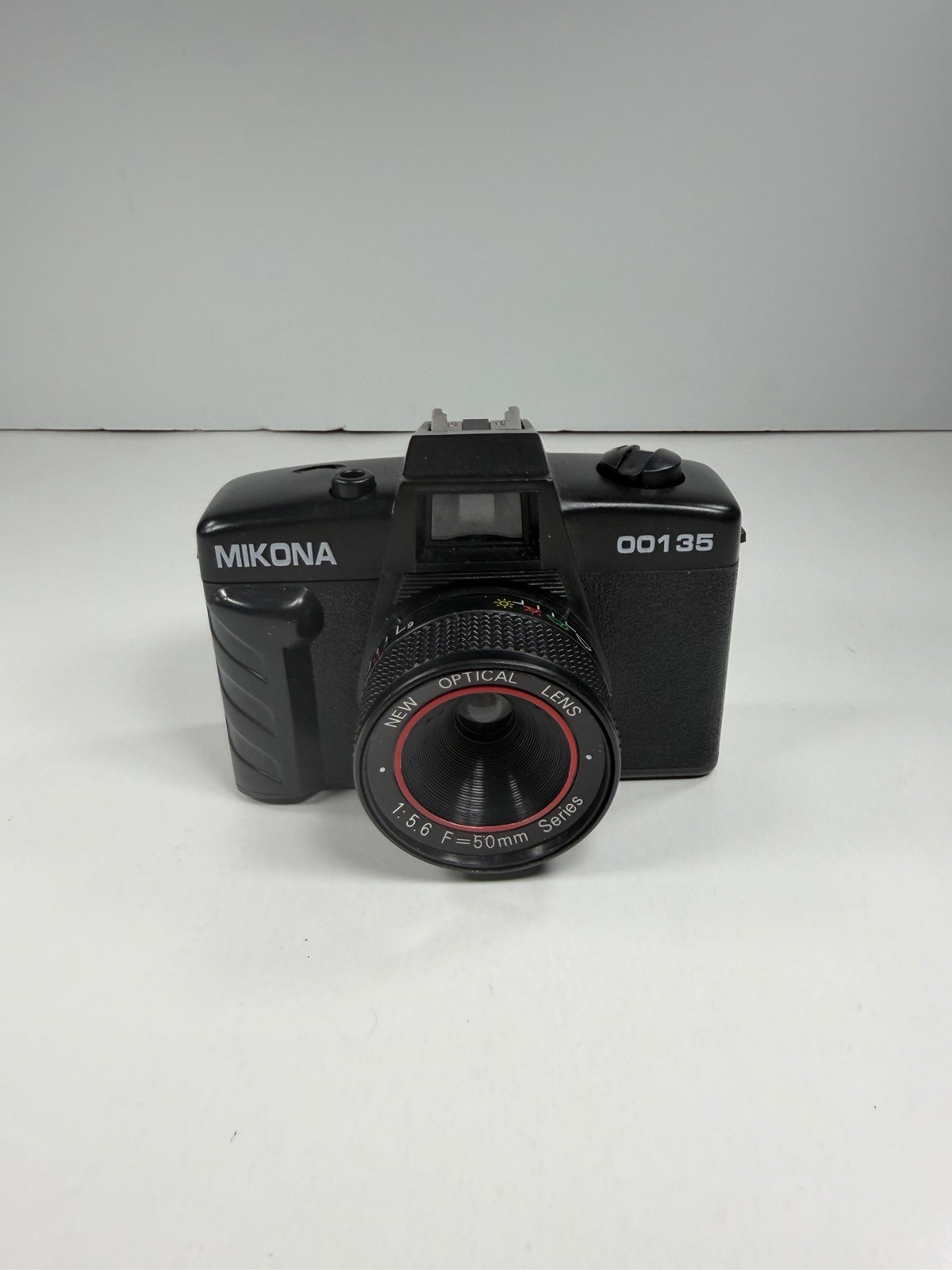 Vintage Mikona 00135 Optical Lens 35MM Camera Point and Shoot