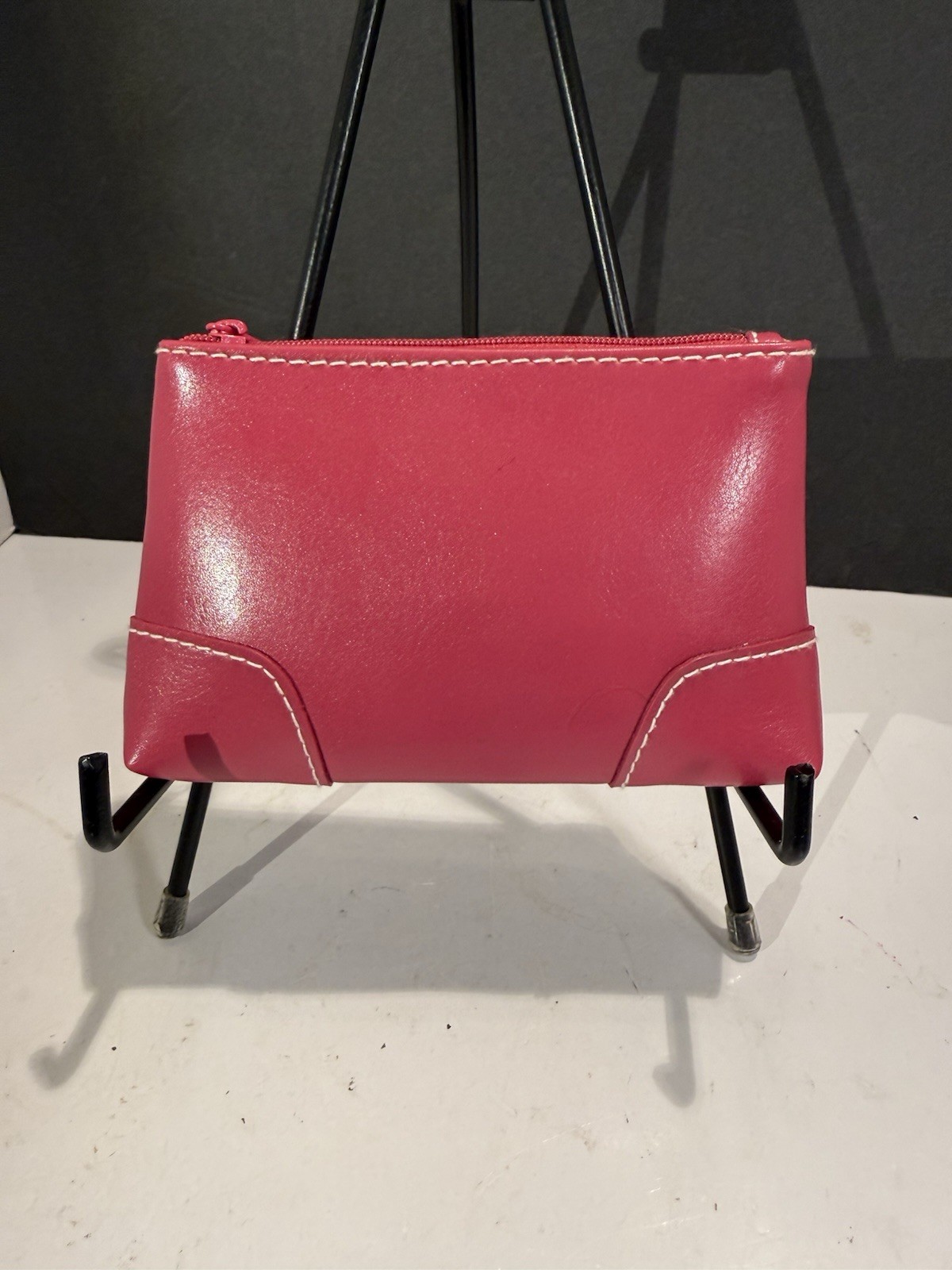 Liz Claiborne Villager Coin Purse pink  4.5  X 3 small Bag ￼