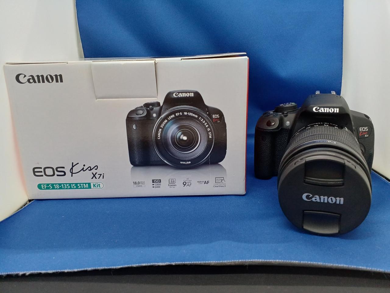 Canon EOS Kiss X7i DSLR Lens Kit Digital Camera Used From Japan