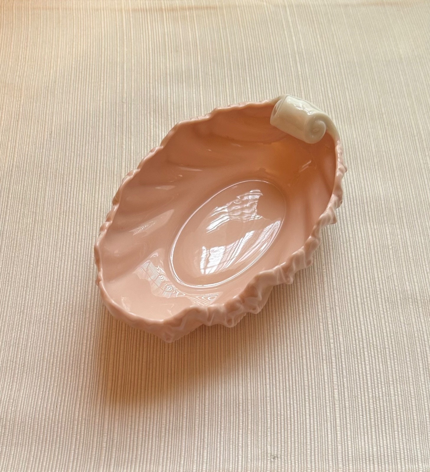 Vintage Lenox Pink White ACANTHUS LEAF CANDY SERVING DISH BOWL 1930-1953 6 1/2"