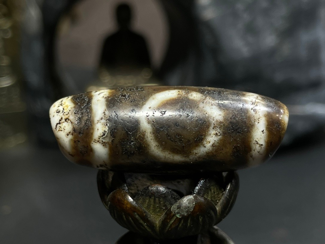 Old Tibetan Nepalese Himalayan Ancient eye Old Dzi Talisman Beads Amulet 天地天珠