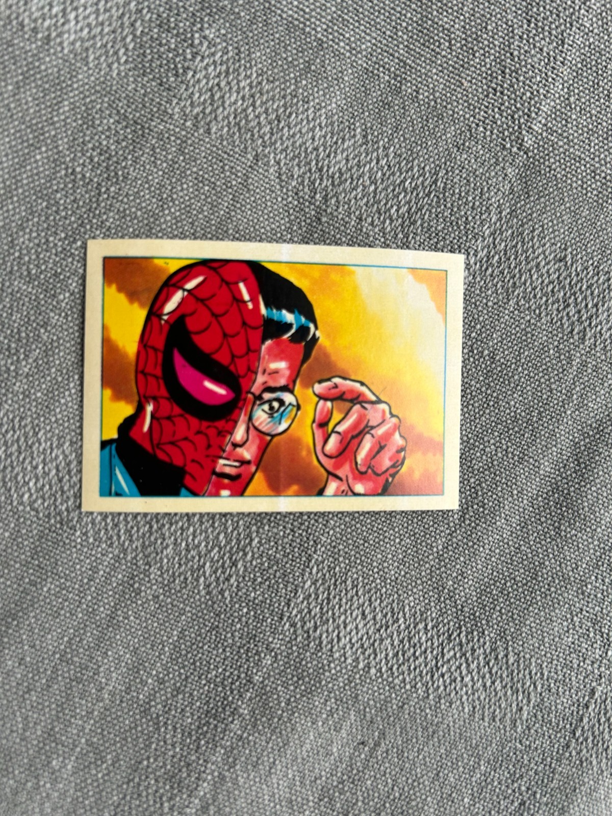Marvel Superheros 1980 ( a. G.E Stickers No. 60 (2 1/2in x 1 13/16in) - Very +)