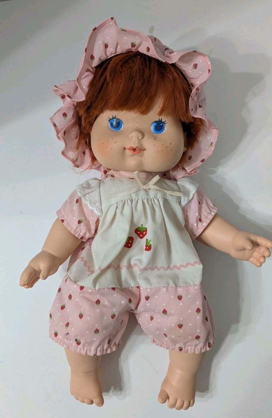 Kenner Strawberry Shortcake Blow Kiss Baby Doll American Greetings 1982