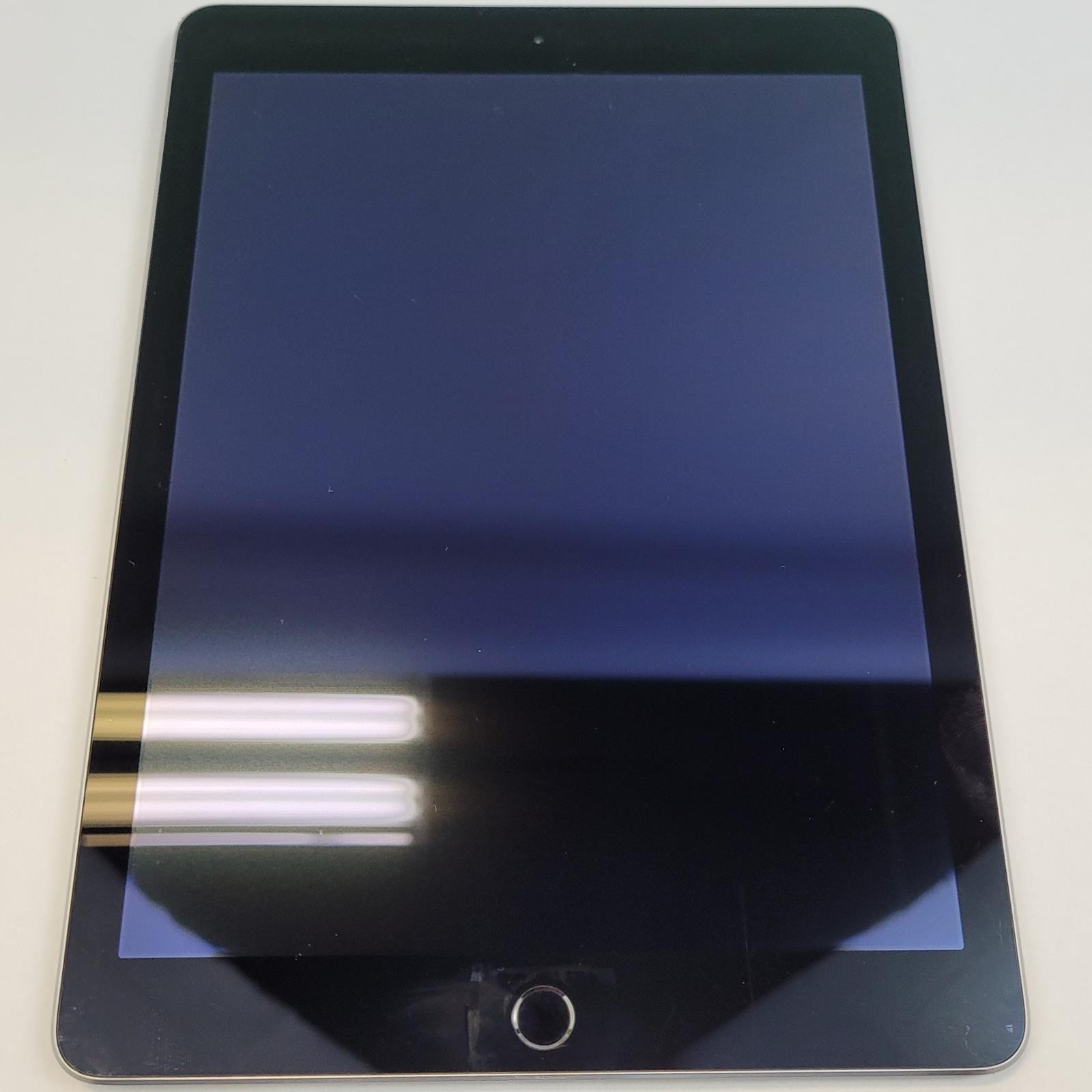 APPLE IPAD AIR 2 MGL12LL/A 16GB WiFi Tablet SPACE GRAY | Grade C | 14142