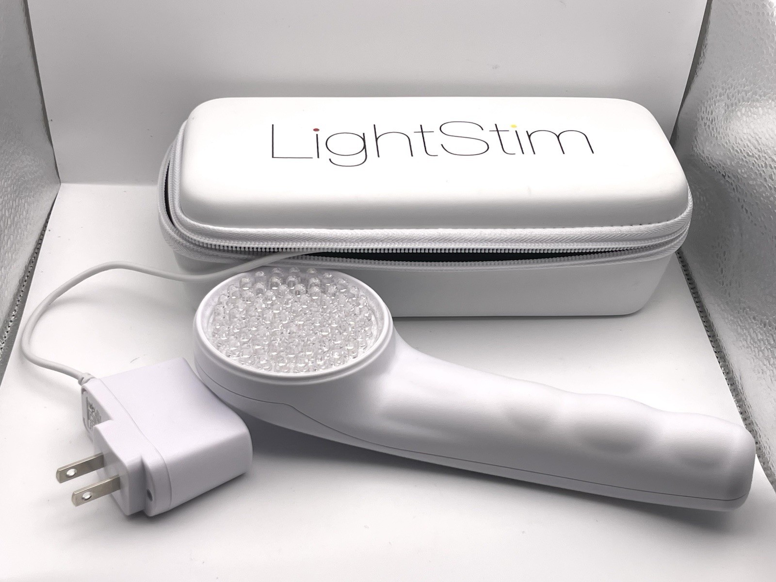 LightStim for Pain Red Light Therapy for Arthritic Muscle Joint Pain and Healing