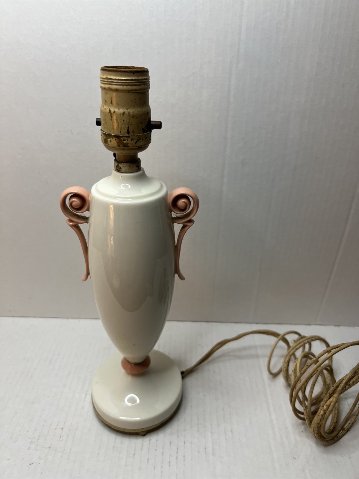 Vintage Lenox Dressing Table Lamp 12” White And Pink Lenox Maker's Mark Works!