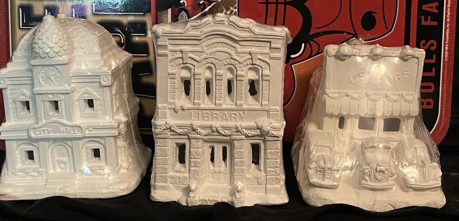 New California Creations set of 3 Ready-to-Paint City Hall, Library, Used Cars 
