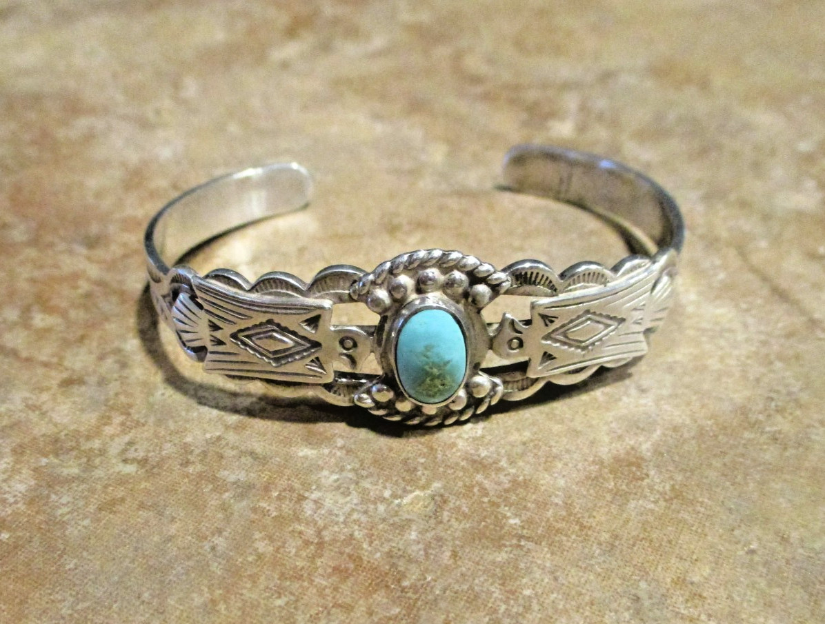 FINE Old 1950's Navajo Sterling Silver Turquoise THUNDERBIRD Bracelet