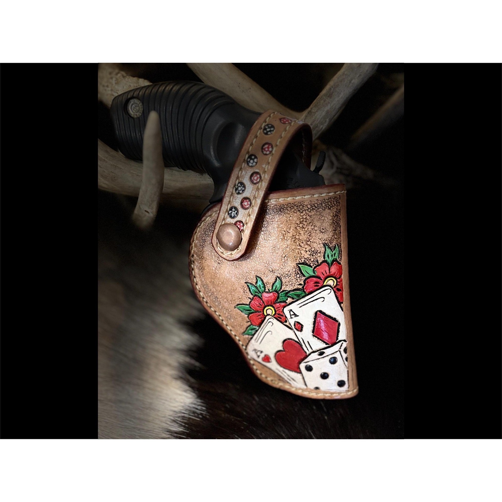 Authentic leather holster. Fits SPL +p small frame 38 sp pistols. 2 inch barrel.