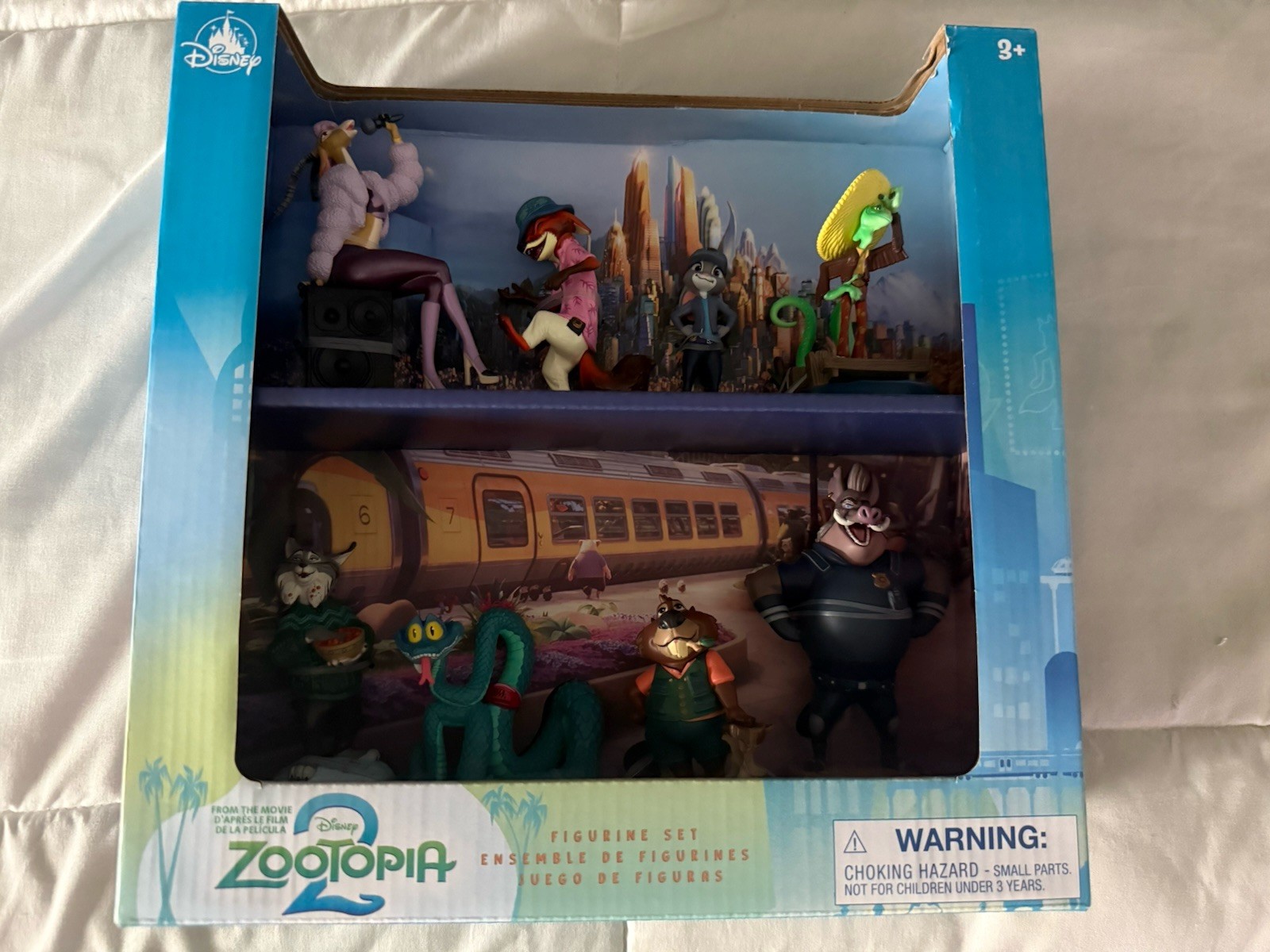 NIB Disney Zootopia 2 Figurine 8 pieces Play Figure Toy Set Judy, Nick