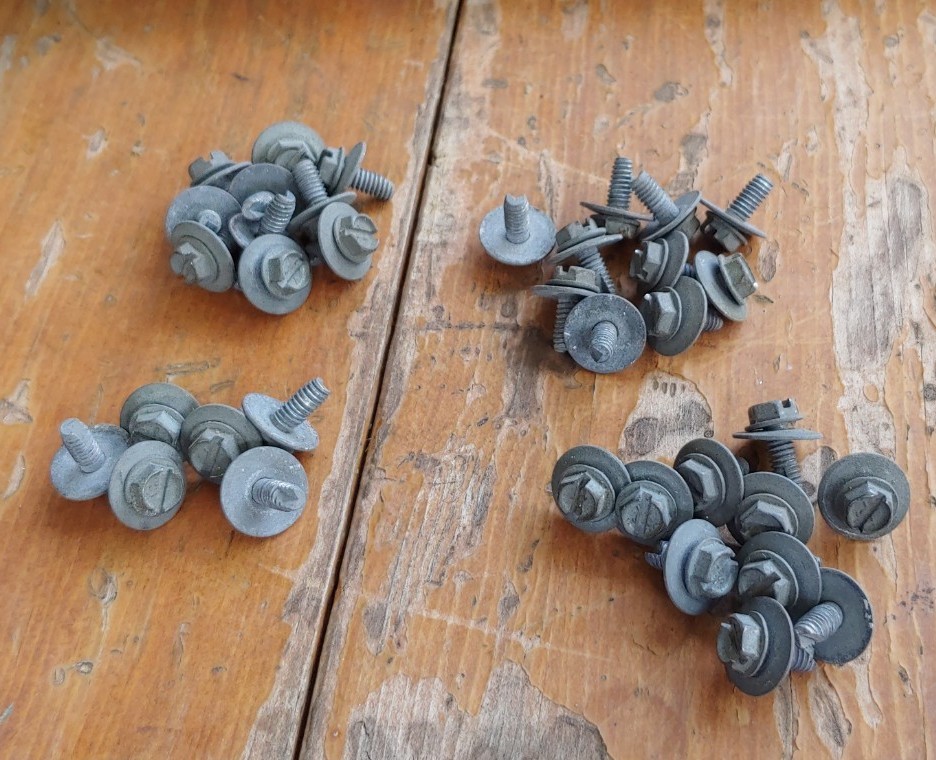 Lot of 36 Orig 1970's ROGERS DRUMS Drum Lug HEX MOUNTING SCREWS Fullerton 9/72