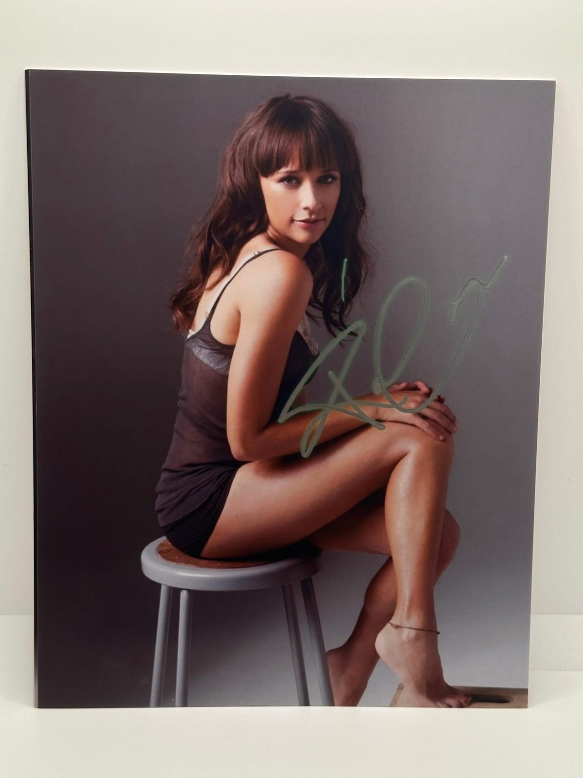 Rashida Jones Signed Autographed Authentic Photograph 8x10