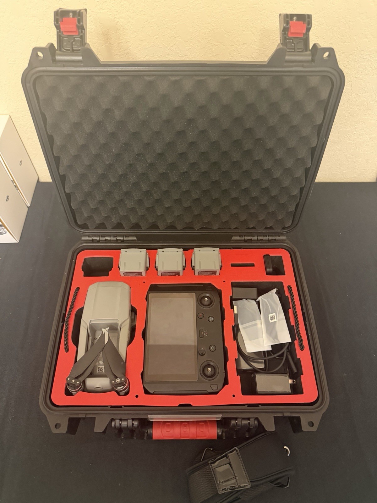 DJI Mavic Air 2 Fly More Combo Smart Controller 4K HD 3 Batteries Charger Case