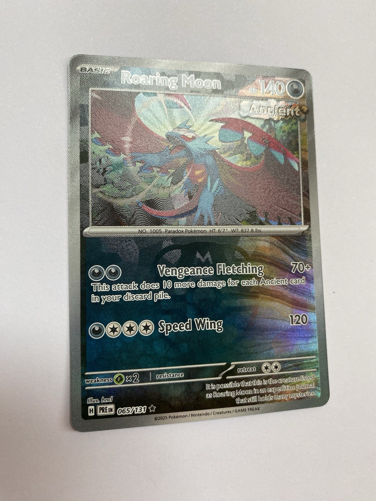 Roaring Moon (Master Ball Pattern) 065/131 Sv: Prismatic Evolutions Holo