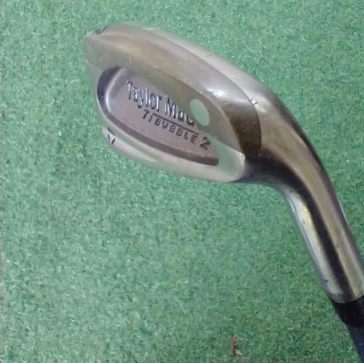 TAYLORMADE Ti BUBBLE 2 # 4 IRON RH 40" REGULAR FLEX R-80 GRAPHITE SHAFT